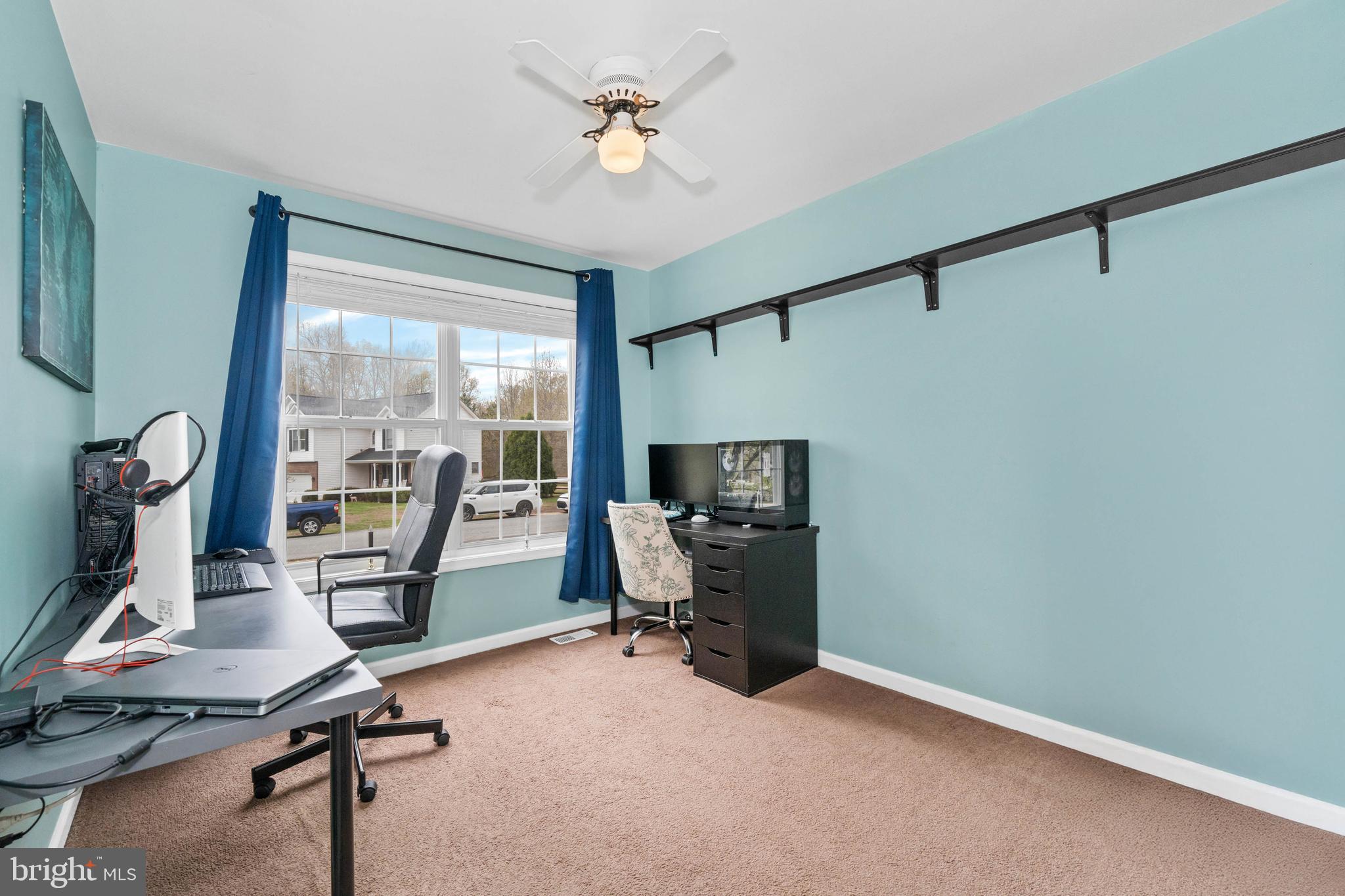 KENSINGTON COURTS - Residential