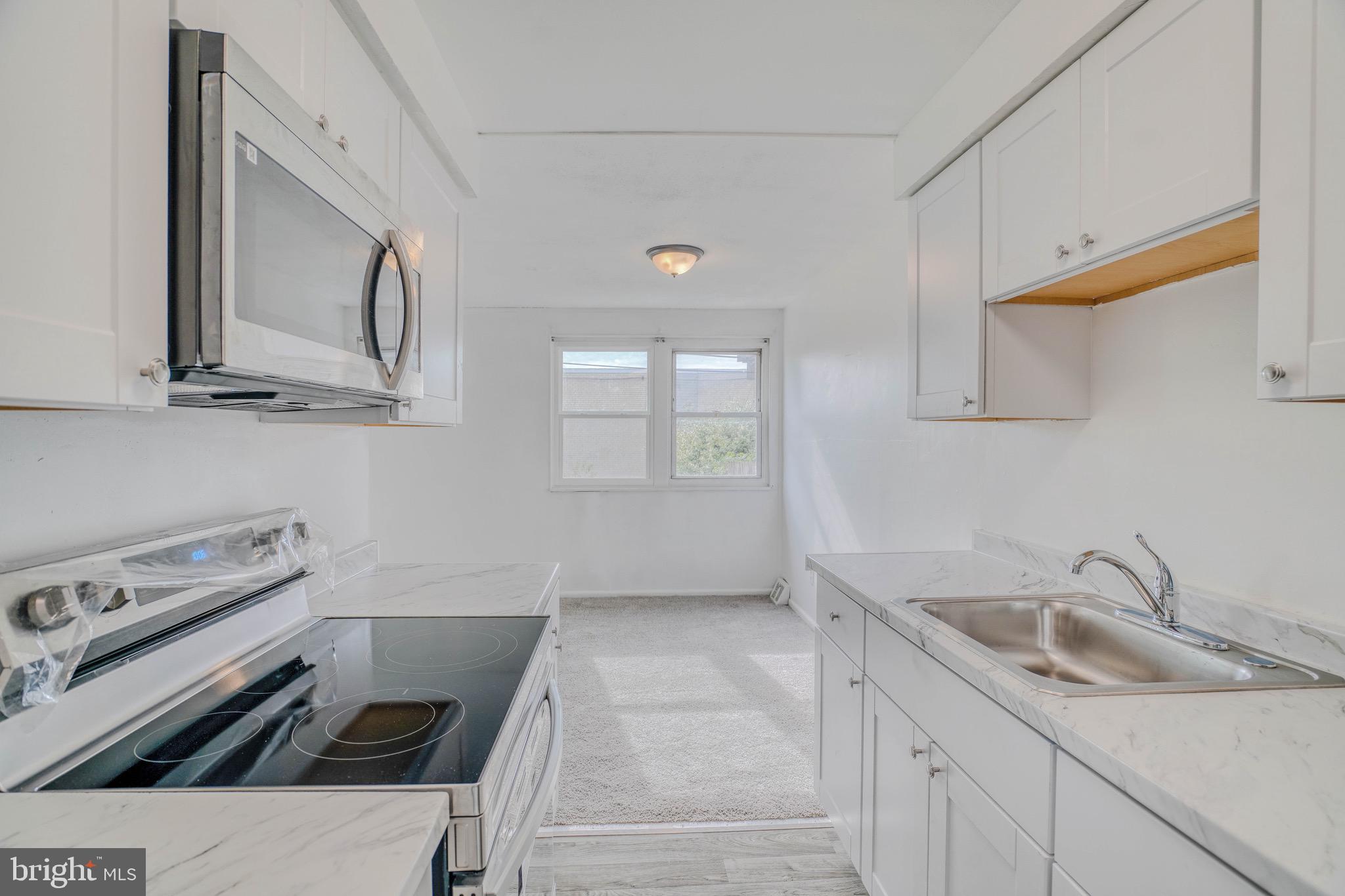 10203 E KESWICK ROAD