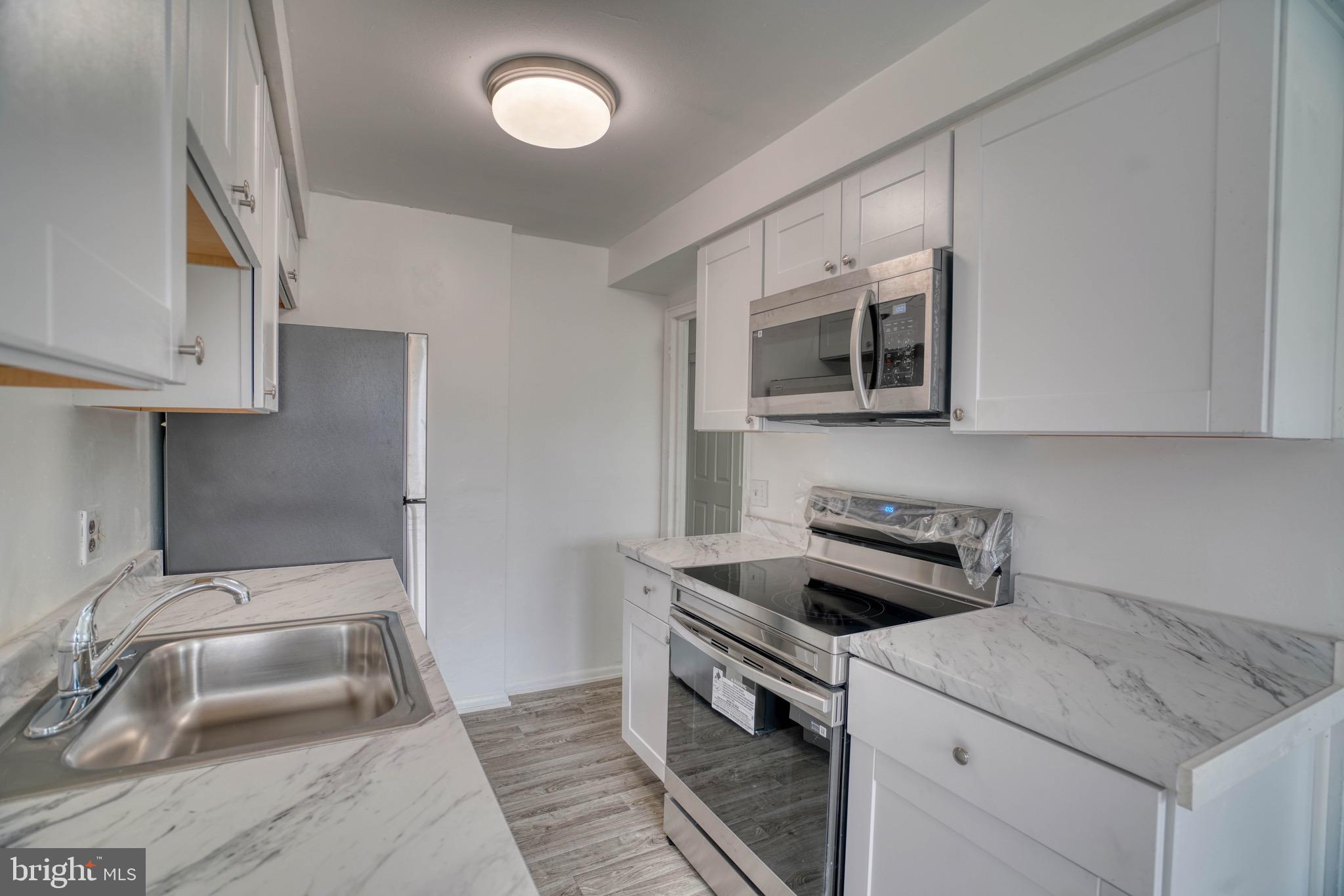 10203 E KESWICK ROAD