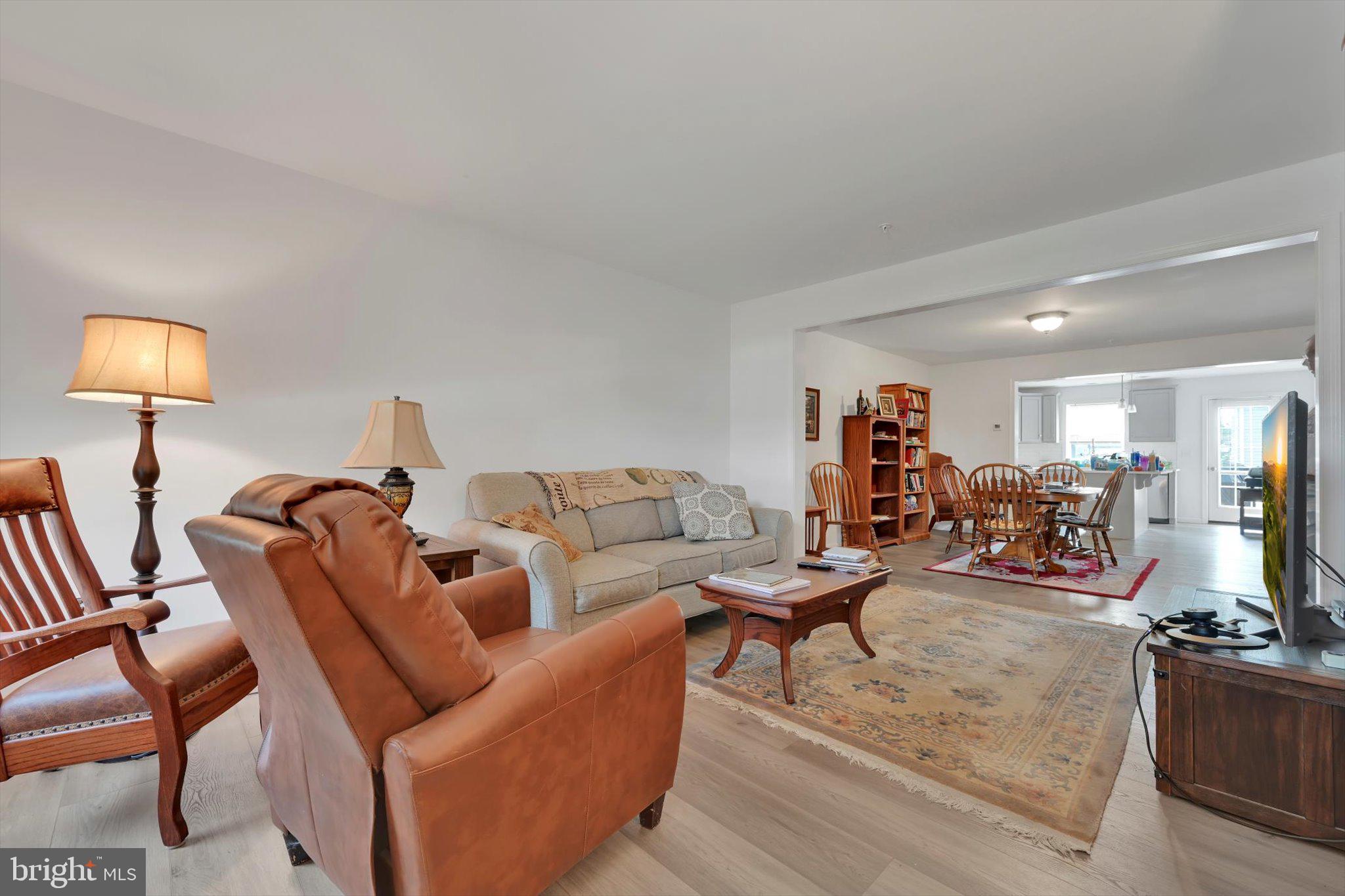 MAYAPPLE WOODS - Residential