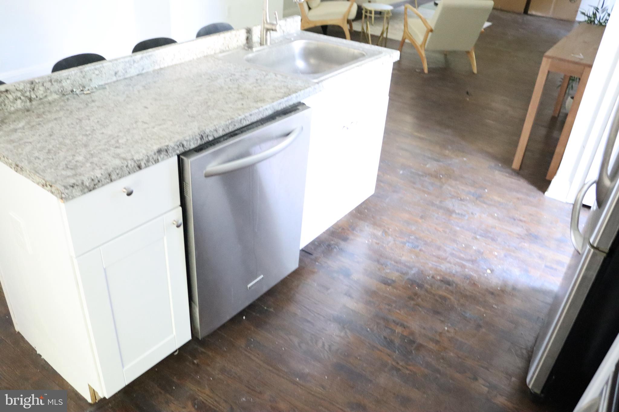 GWYNN OAK - Residential Lease