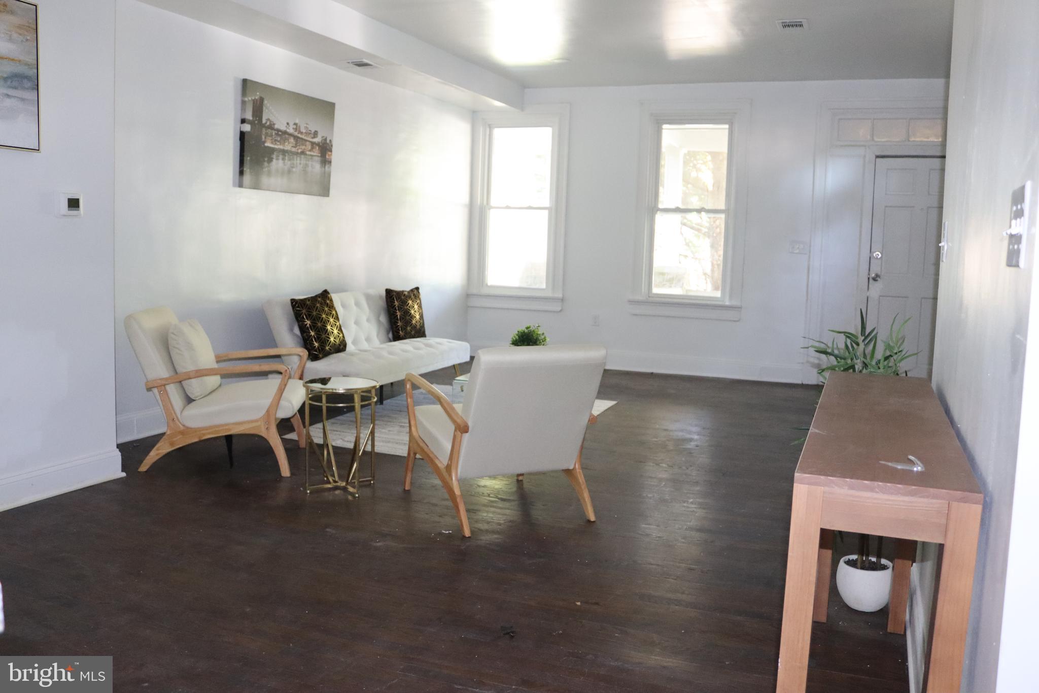 GWYNN OAK - Residential Lease