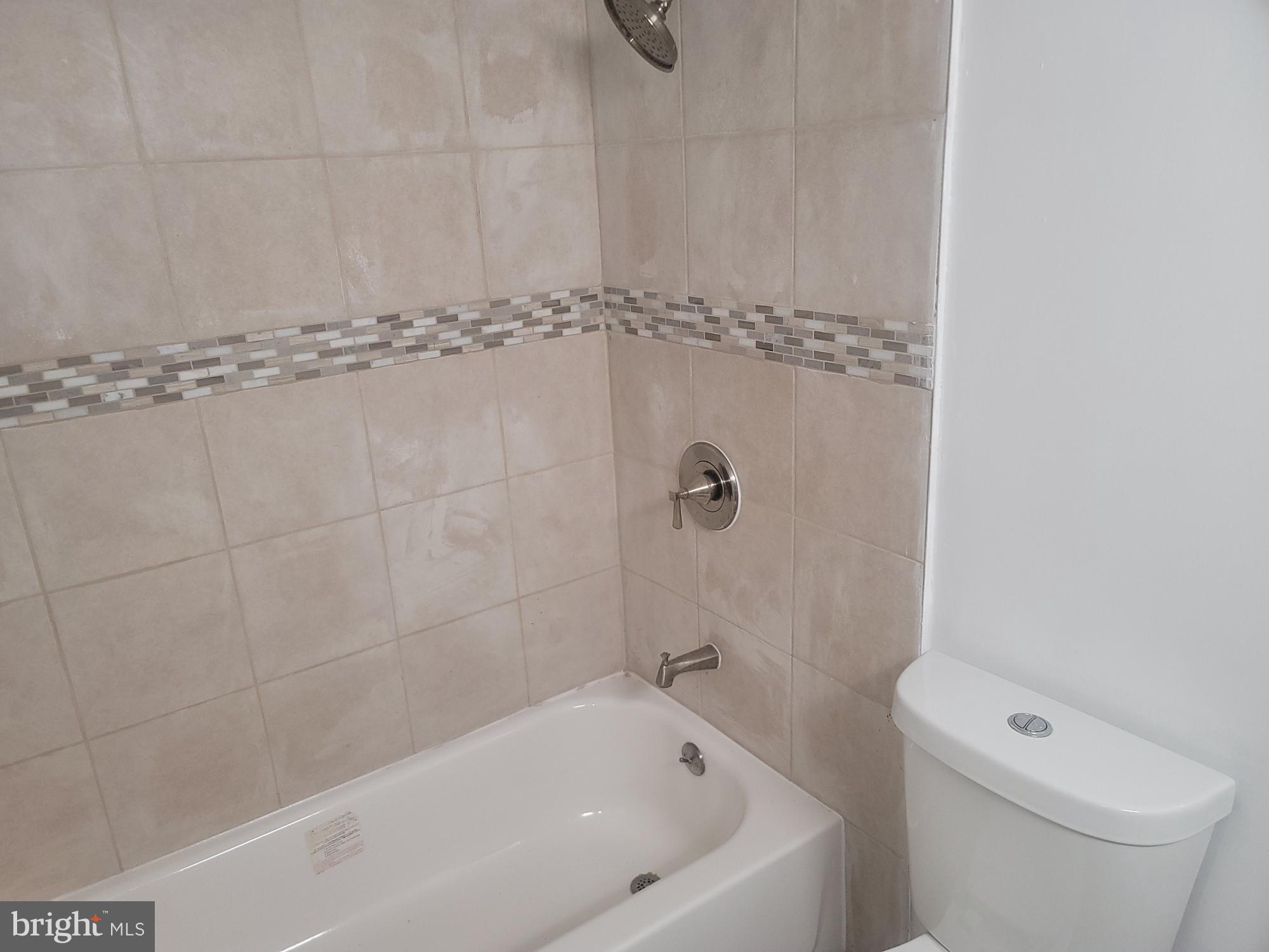 GWYNN OAK - Residential Lease