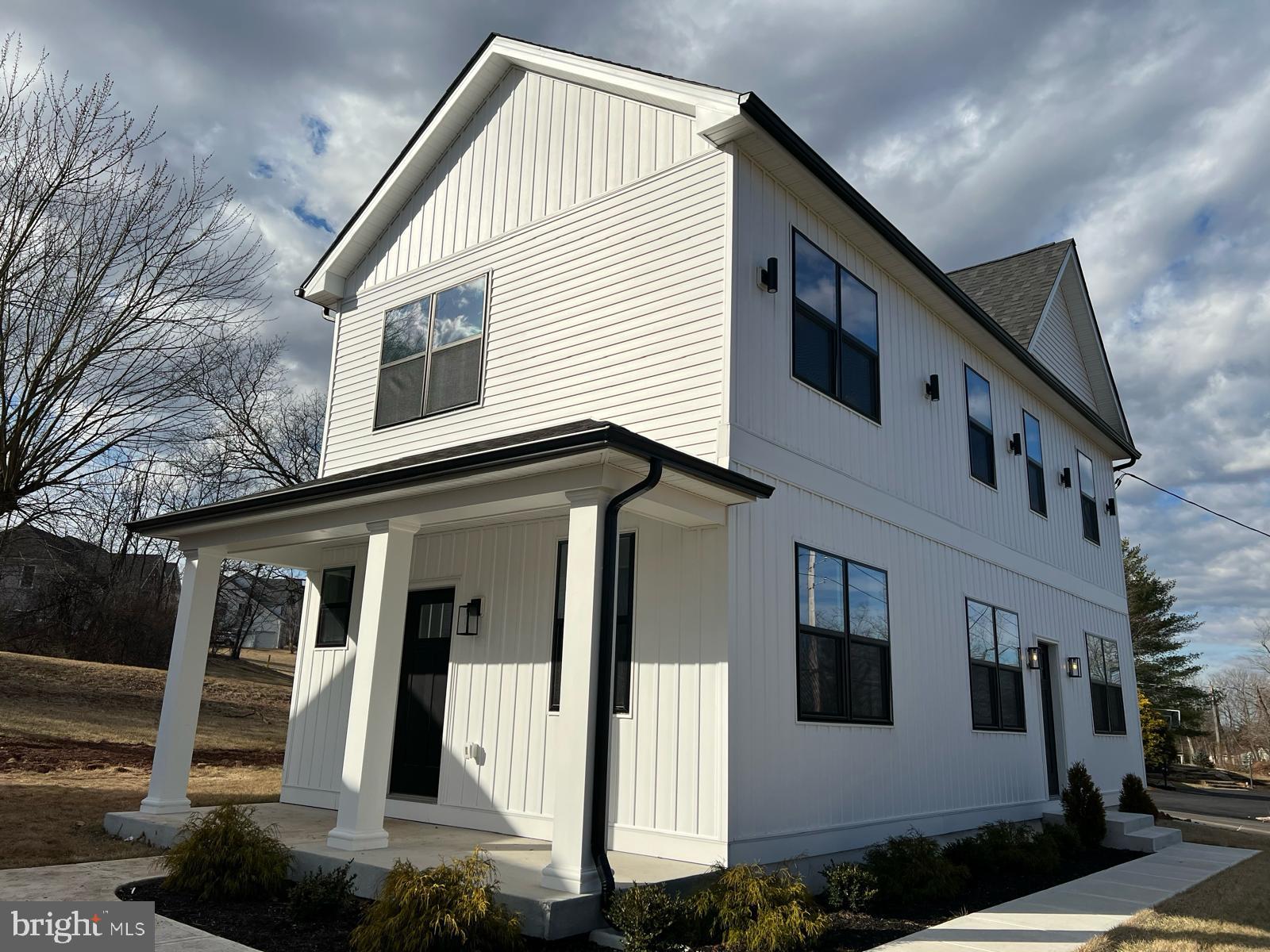 CHURCHVILLE MANOR - Residential