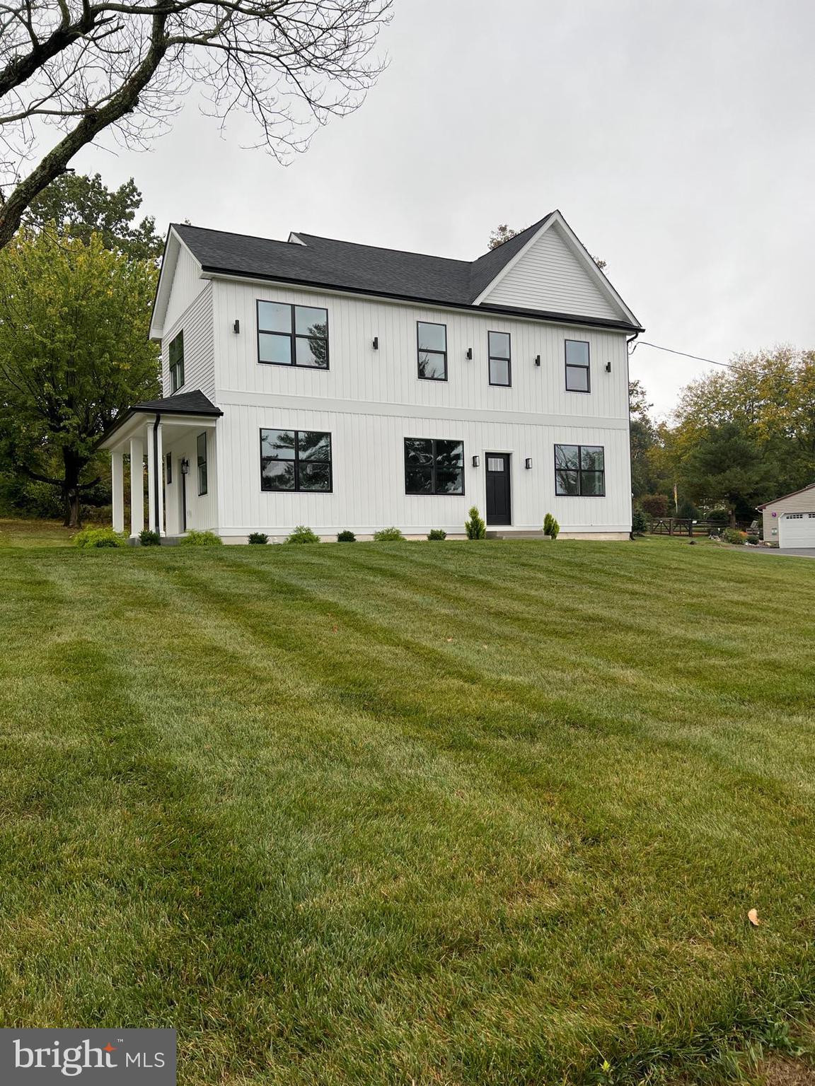 CHURCHVILLE MANOR - Residential