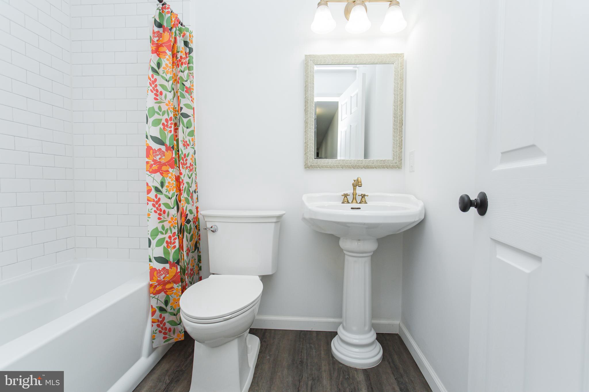 SUMMERWOOD - Residential