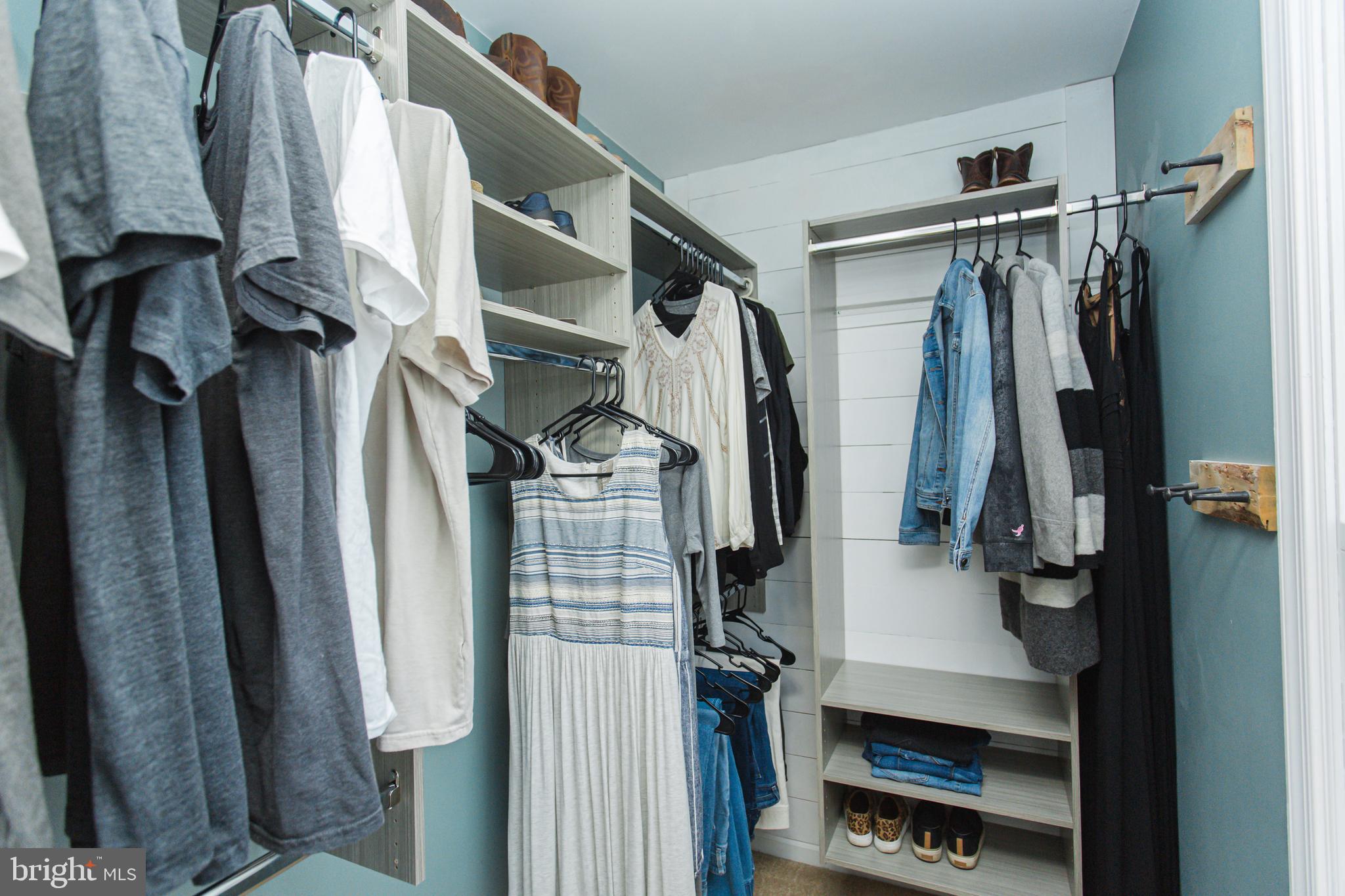 SUMMERWOOD - Residential