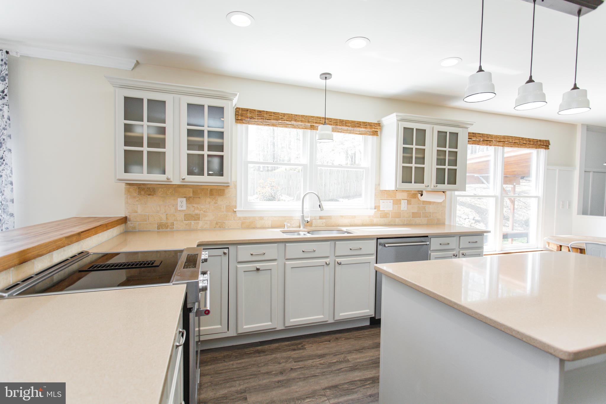 SUMMERWOOD - Residential