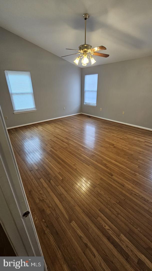 CROFTON VILLAGE - Residential Lease