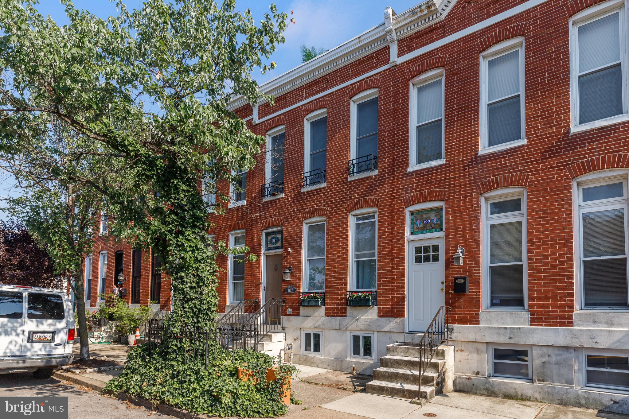 107 W OSTEND STREET