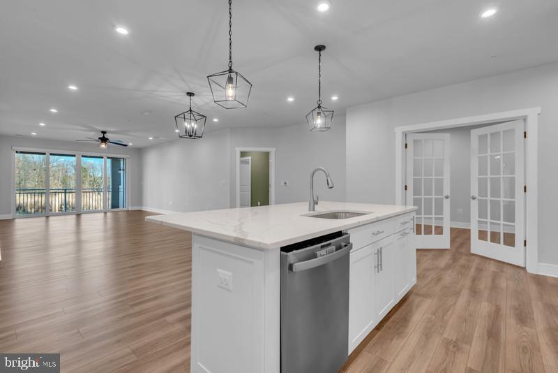 FOUR SEASONS AT KENT ISLAND - Residential