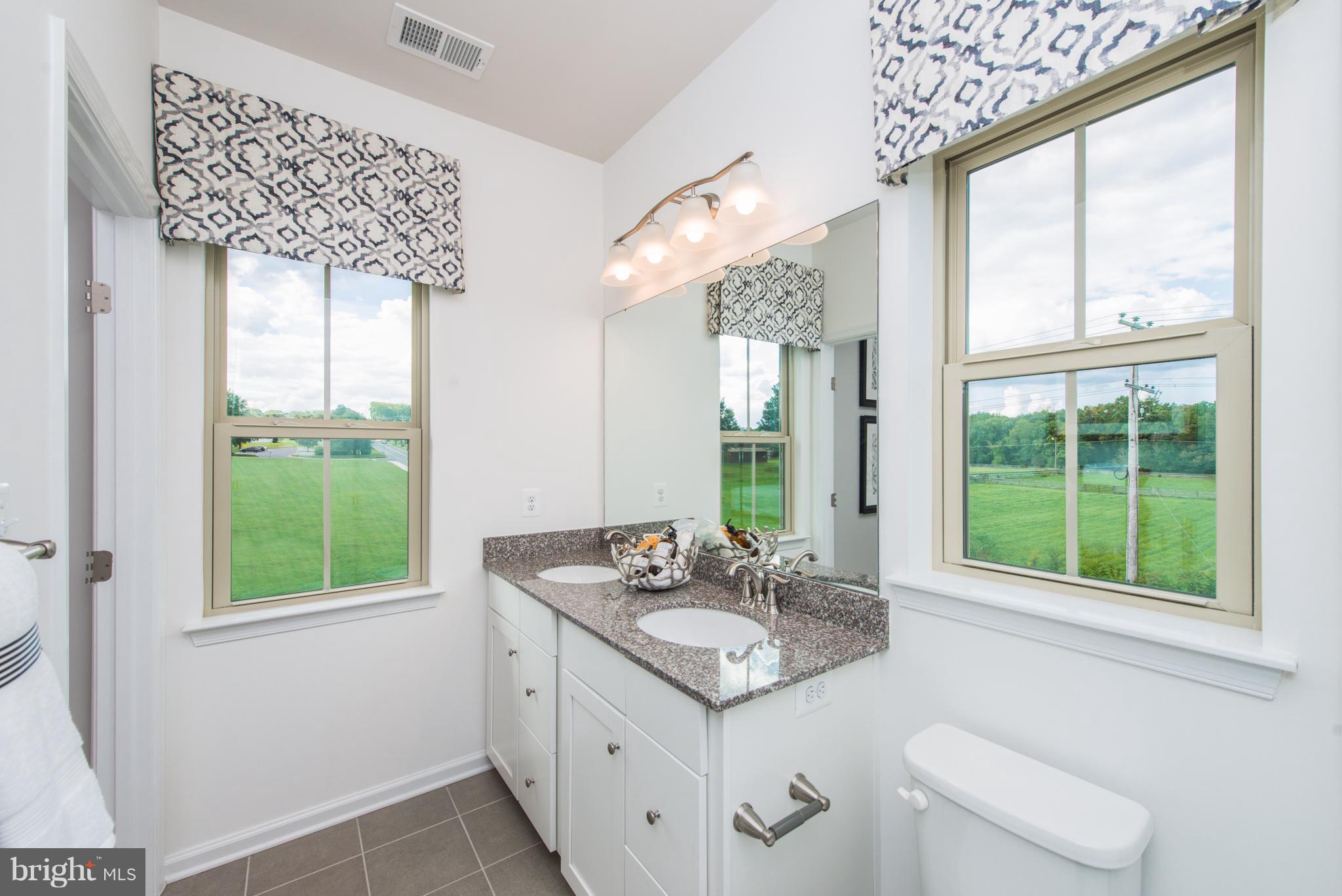 THE TOWNES AT BYNUM RUN - Residential