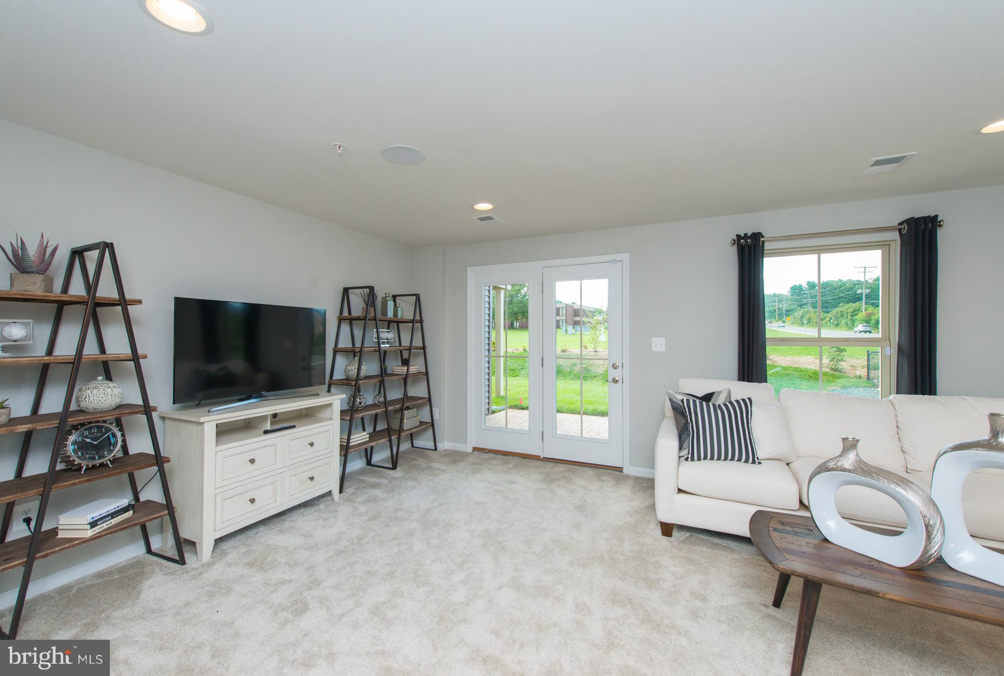 THE TOWNES AT BYNUM RUN - Residential