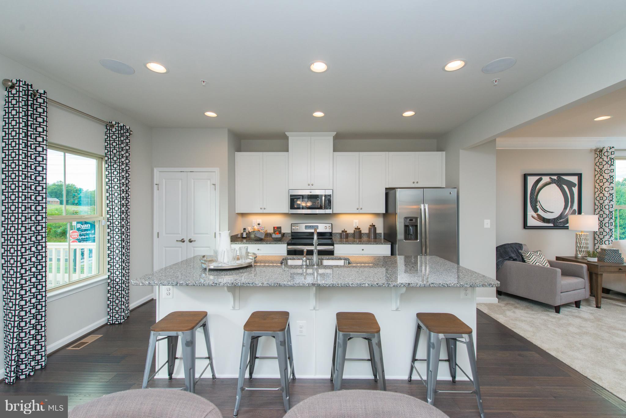 THE TOWNES AT BYNUM RUN - Residential