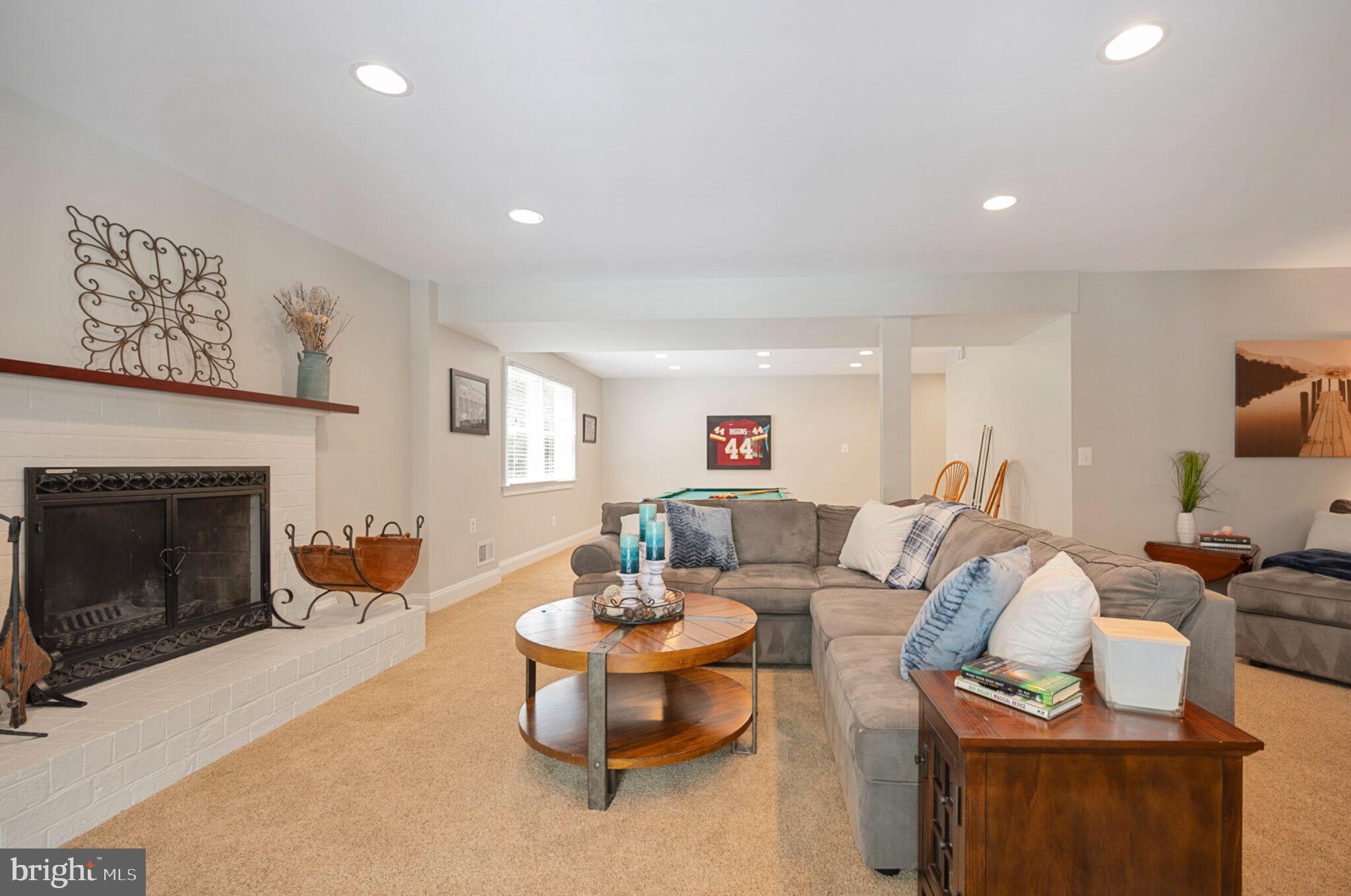 SPRINGDALE ESTATES - Residential