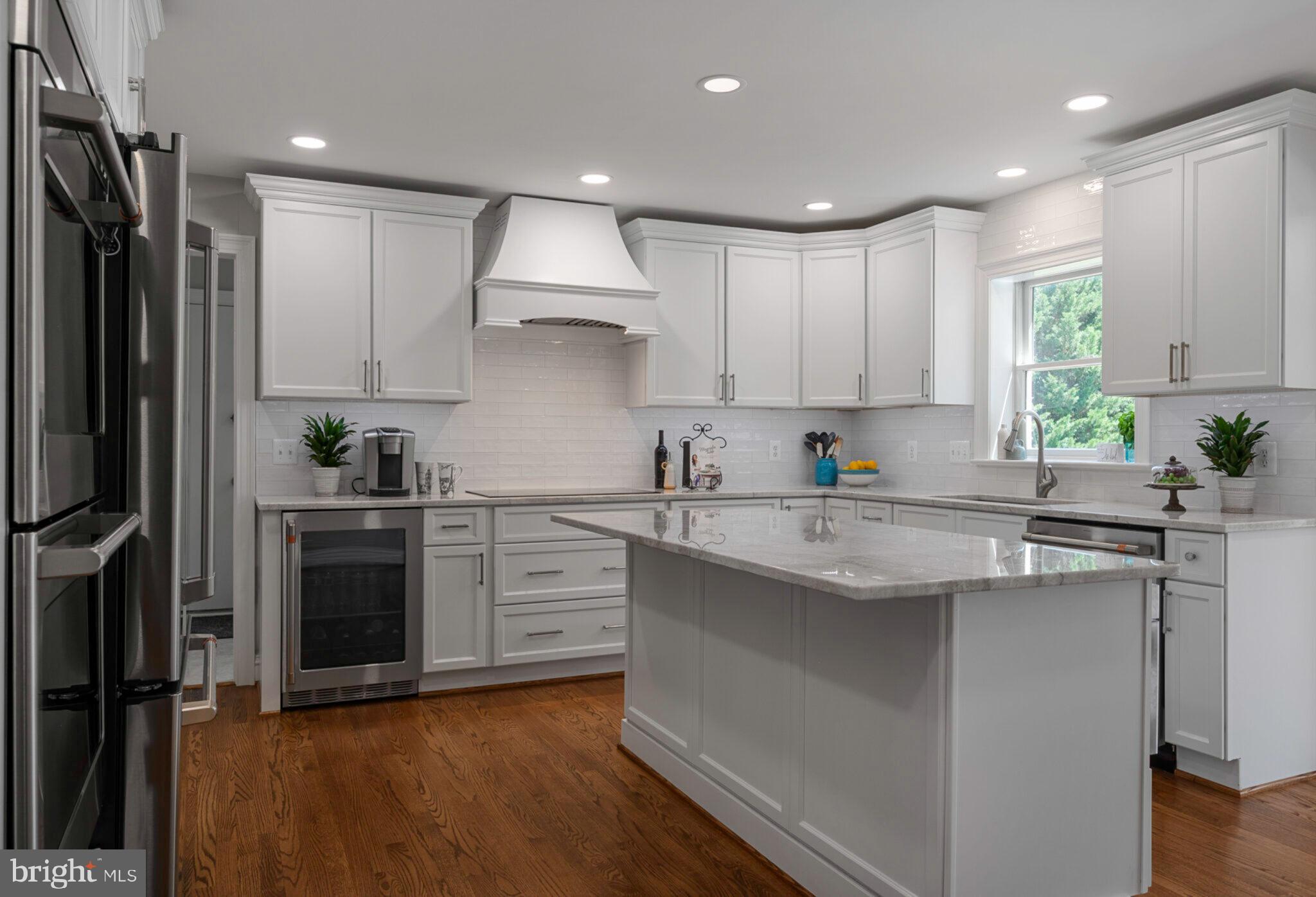 SPRINGDALE ESTATES - Residential