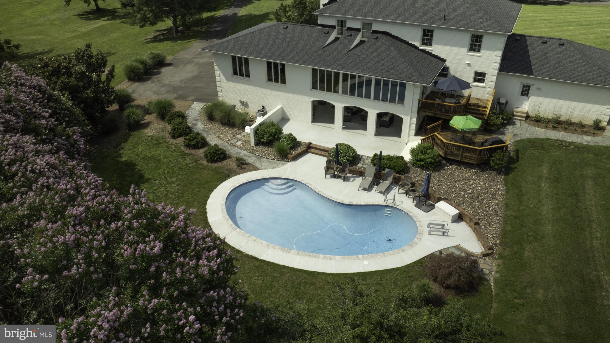 SPRINGDALE ESTATES - Residential