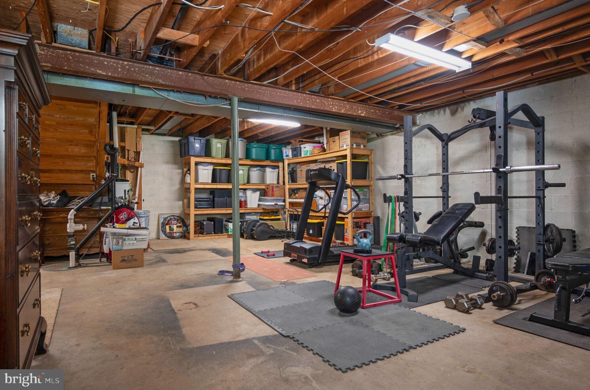 SPRINGDALE ESTATES - Residential