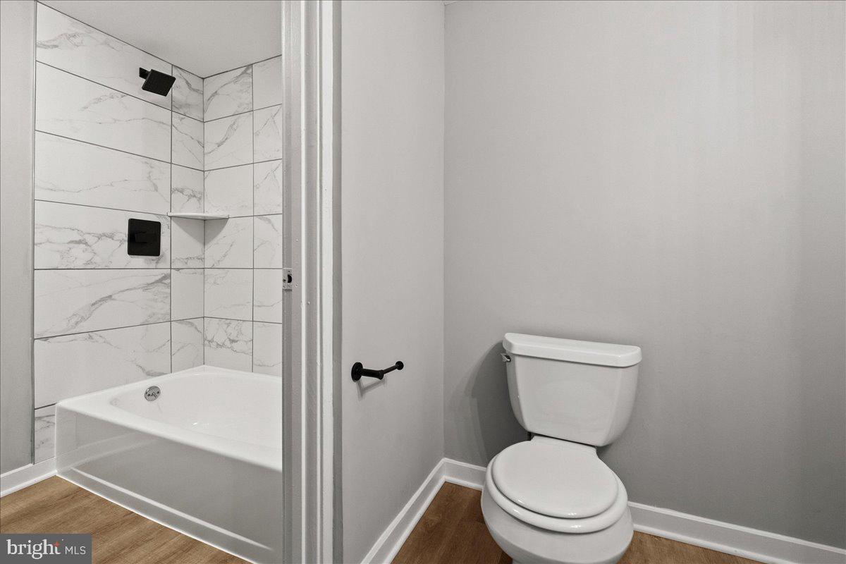 VOM VILLAGE CENTER - Residential