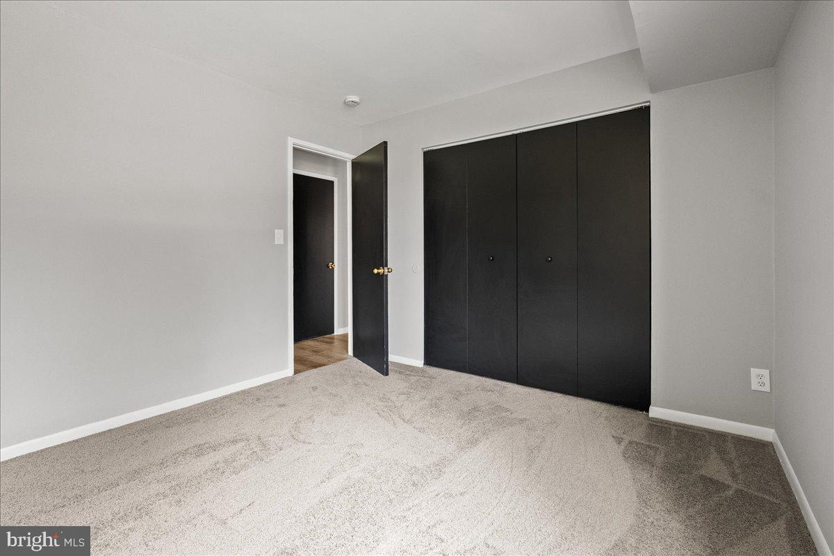 VOM VILLAGE CENTER - Residential