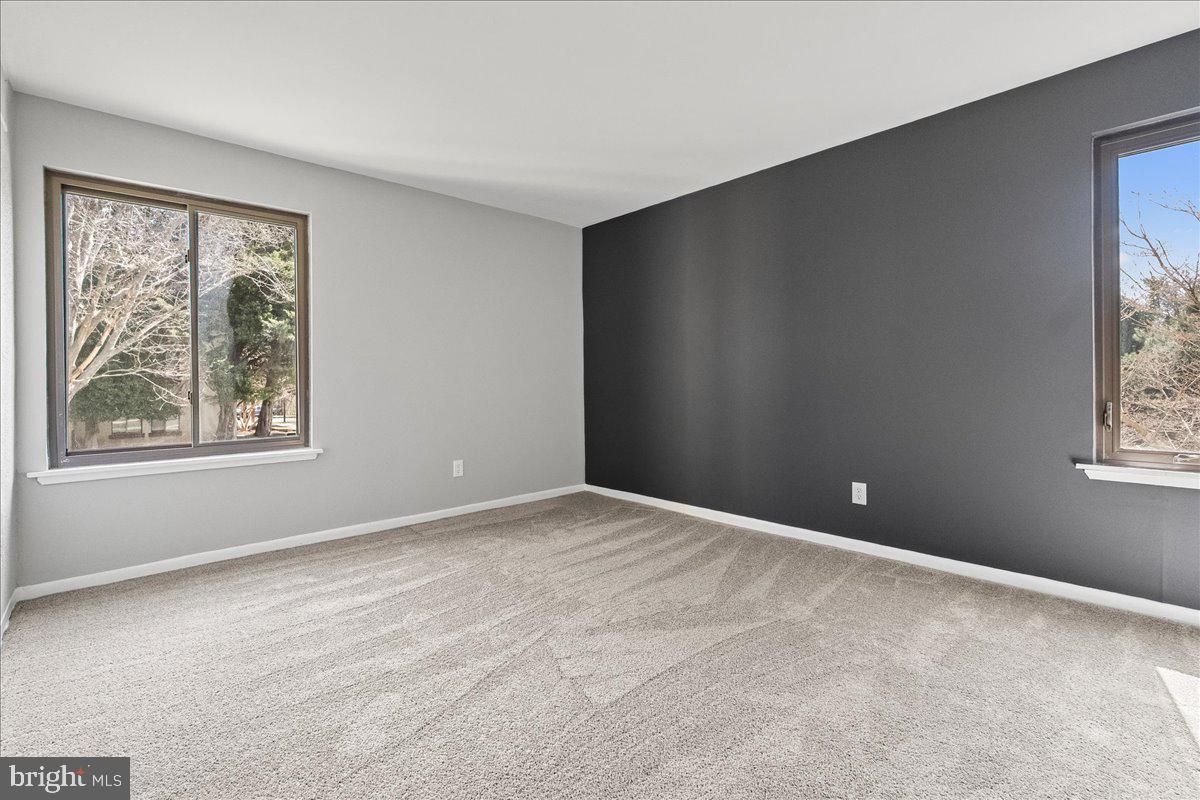 VOM VILLAGE CENTER - Residential