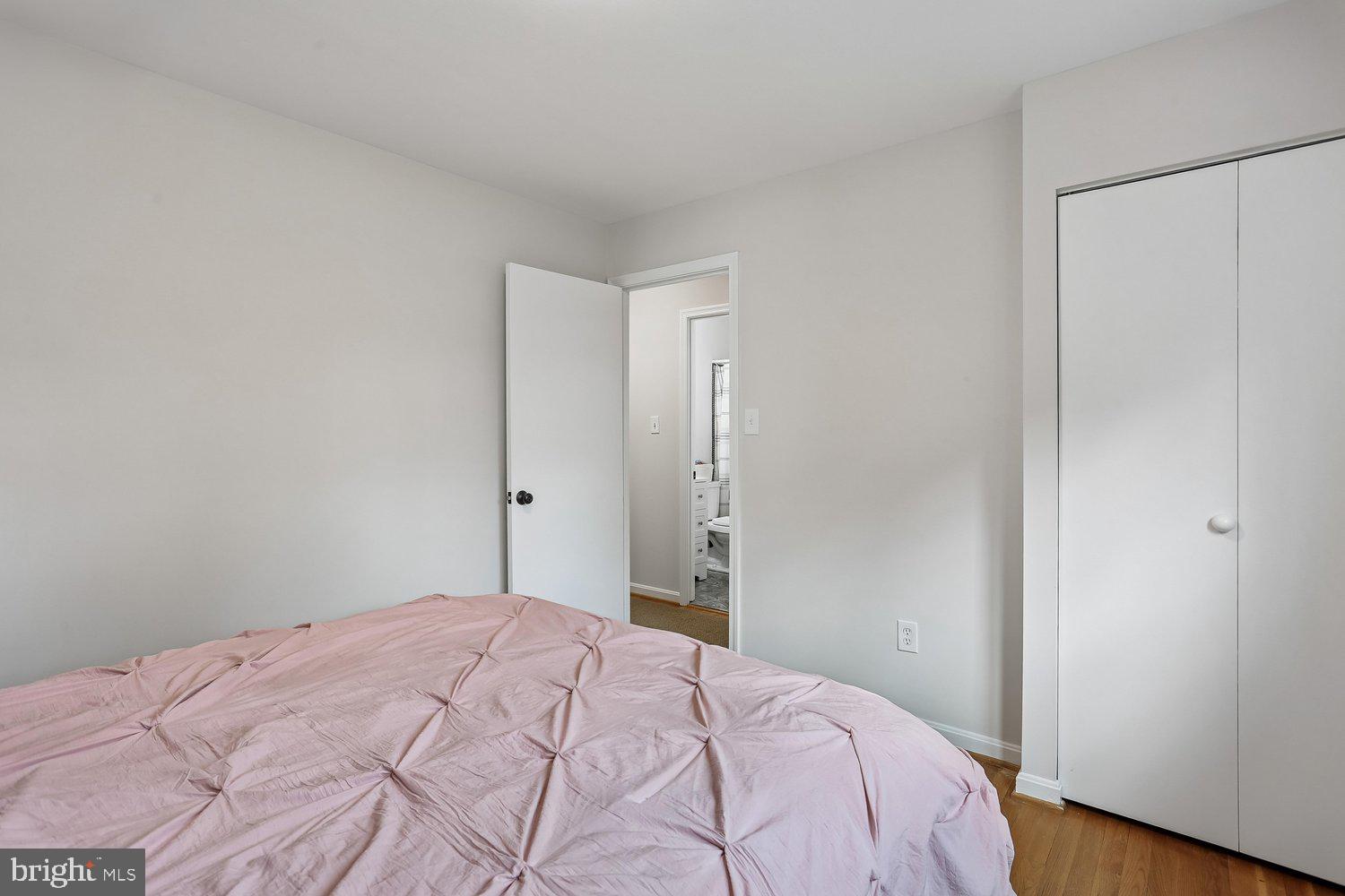 WESTLEIGH - Residential