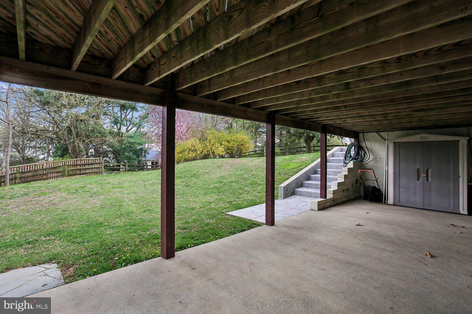 WESTLEIGH - Residential