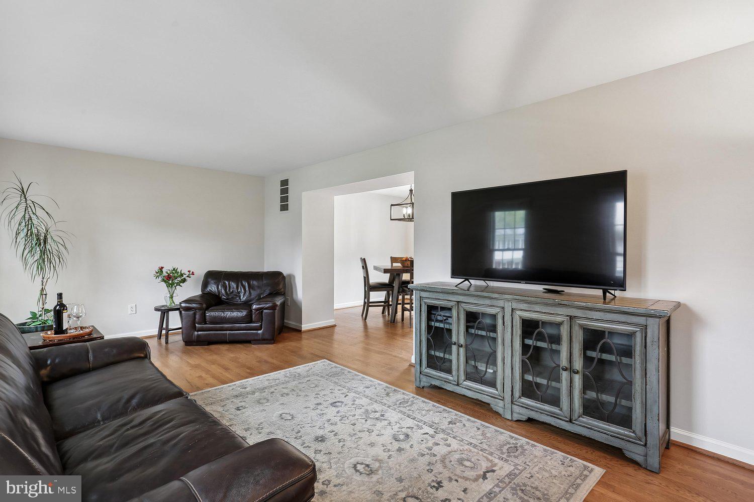 WESTLEIGH - Residential