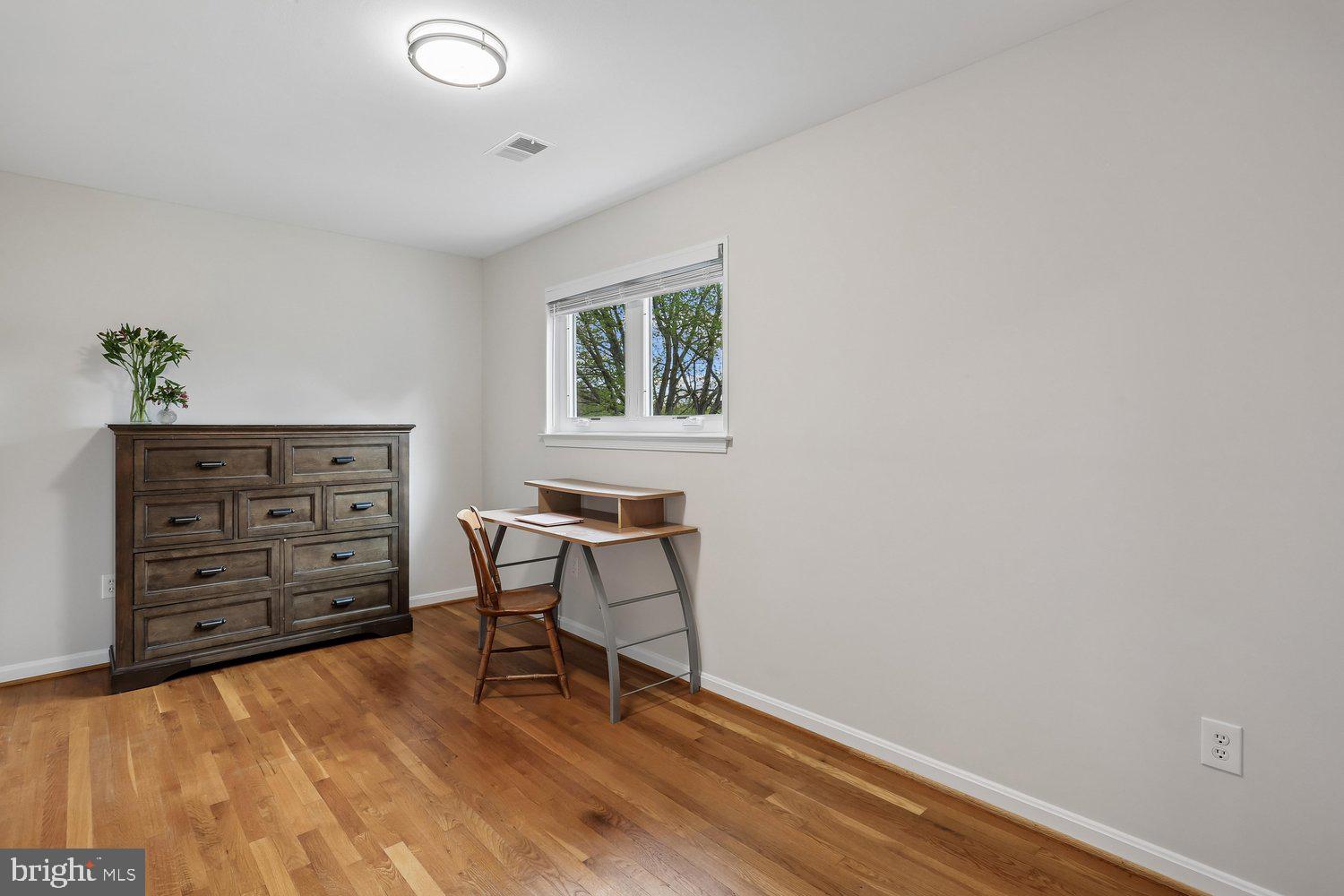 WESTLEIGH - Residential