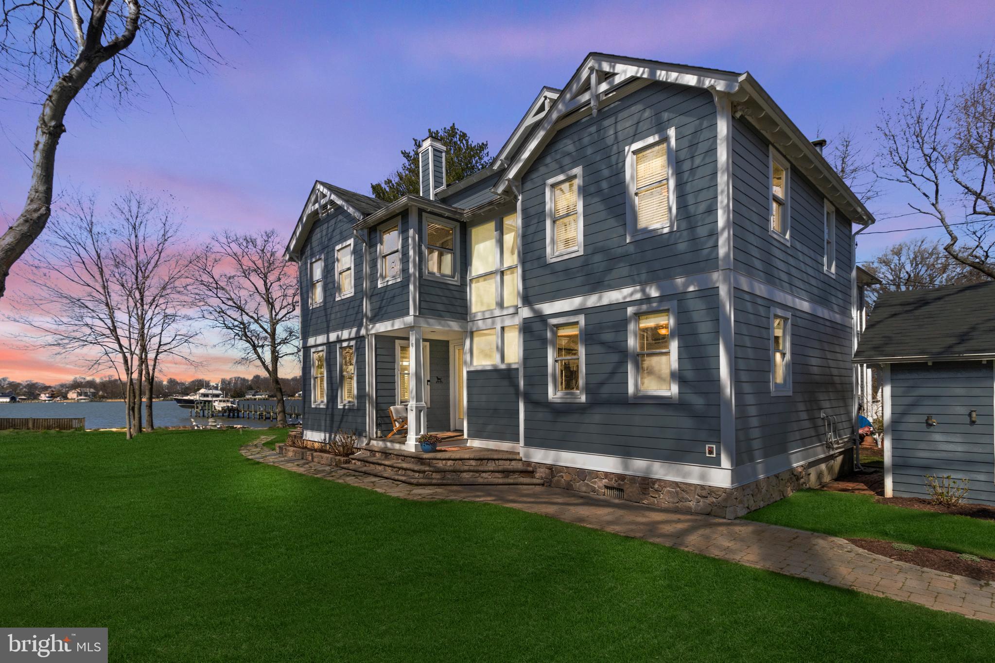 ARUNDEL ON THE BAY - Residential