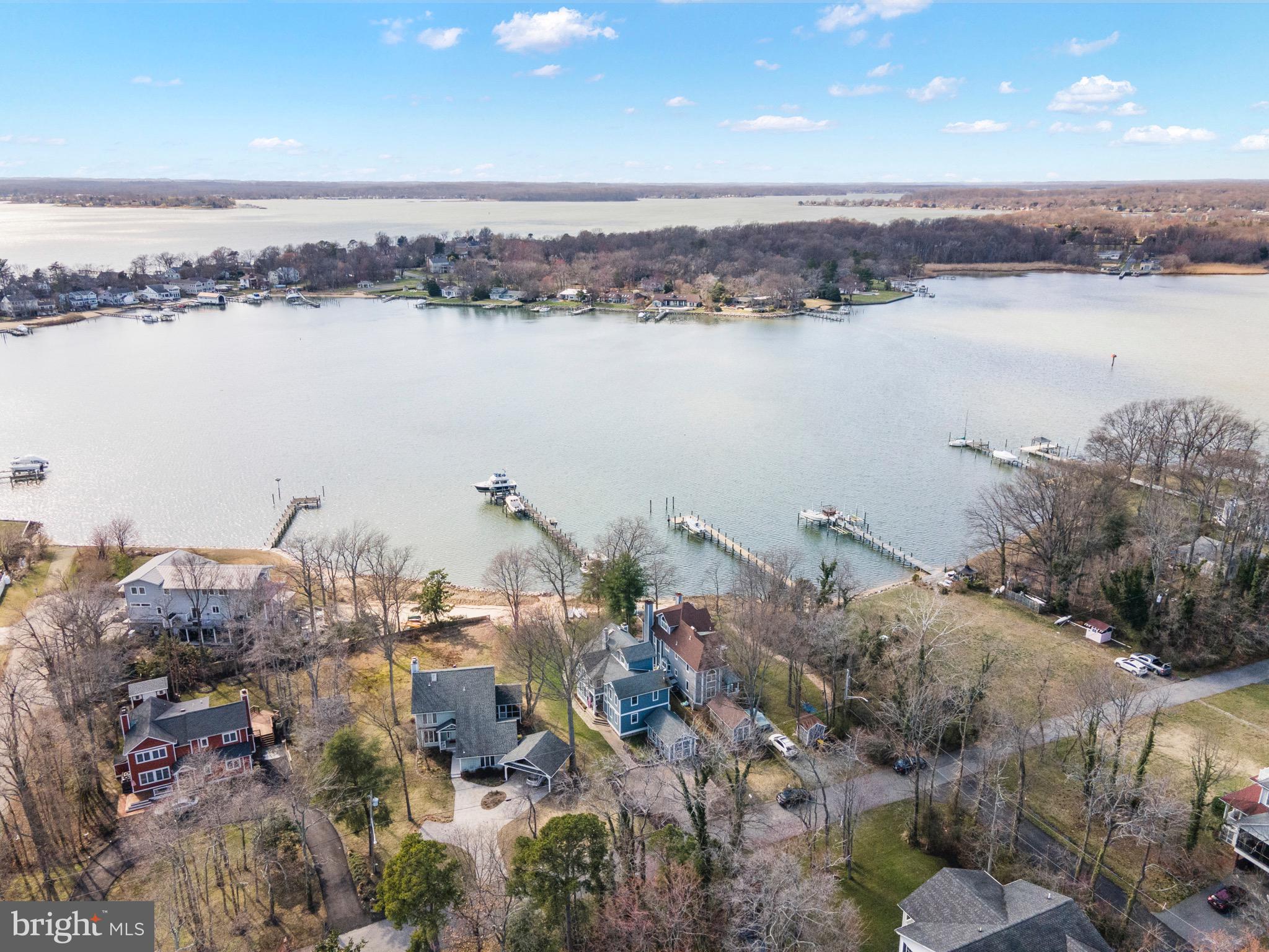 ARUNDEL ON THE BAY - Residential