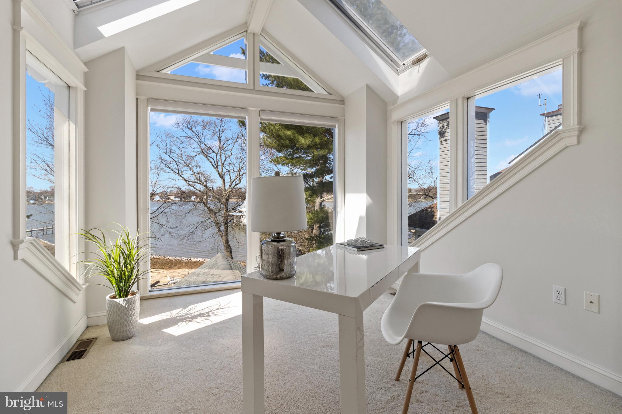 ARUNDEL ON THE BAY - Residential