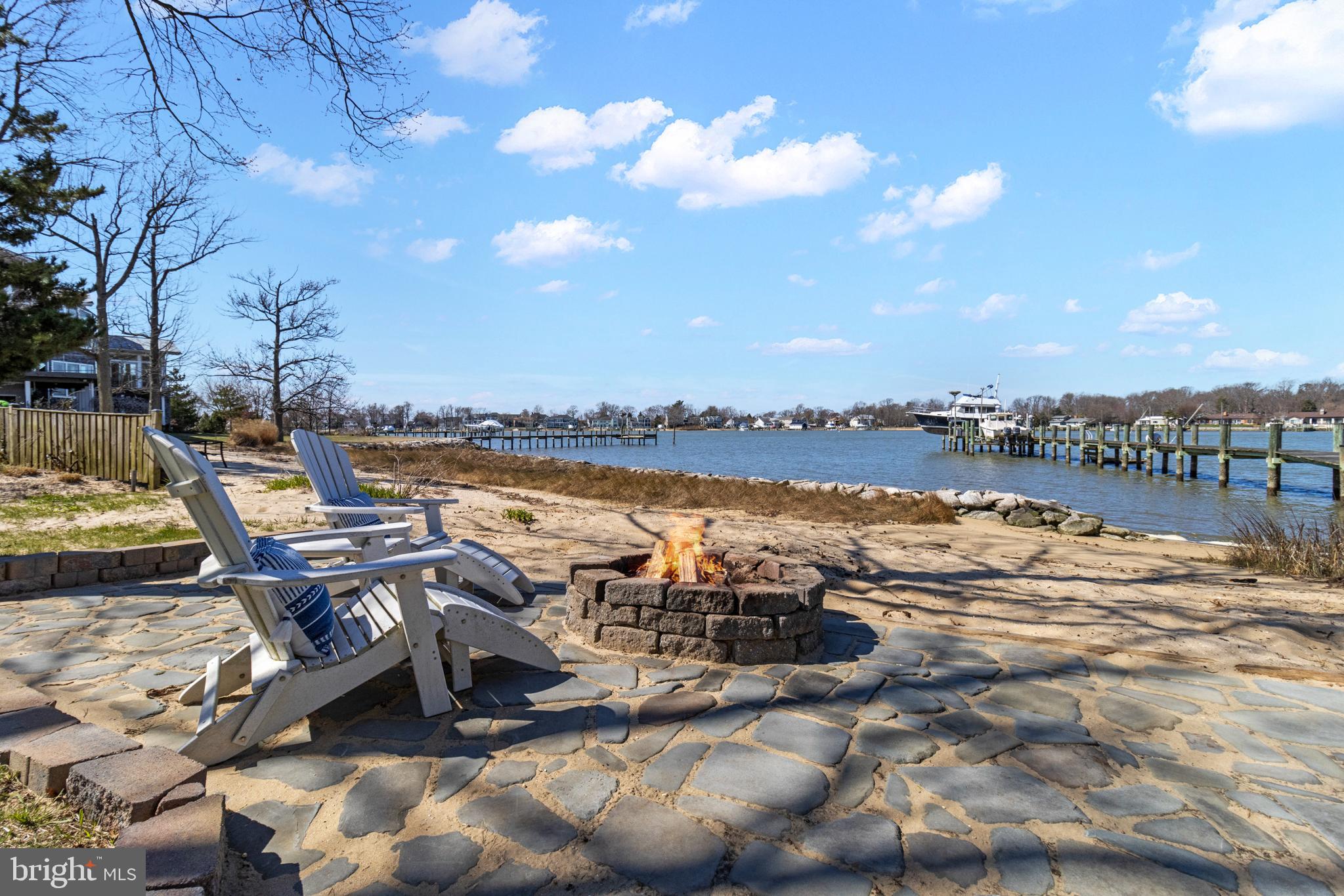 ARUNDEL ON THE BAY - Residential