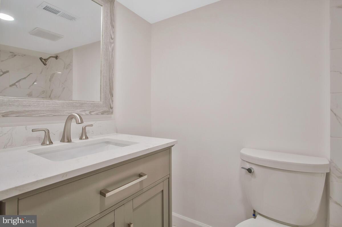 WEST HYATTSVILLE - Residential Lease