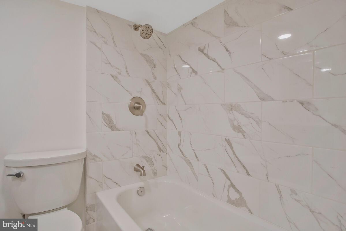 WEST HYATTSVILLE - Residential Lease