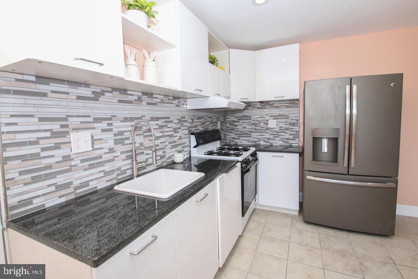 EASTWICK - Residential