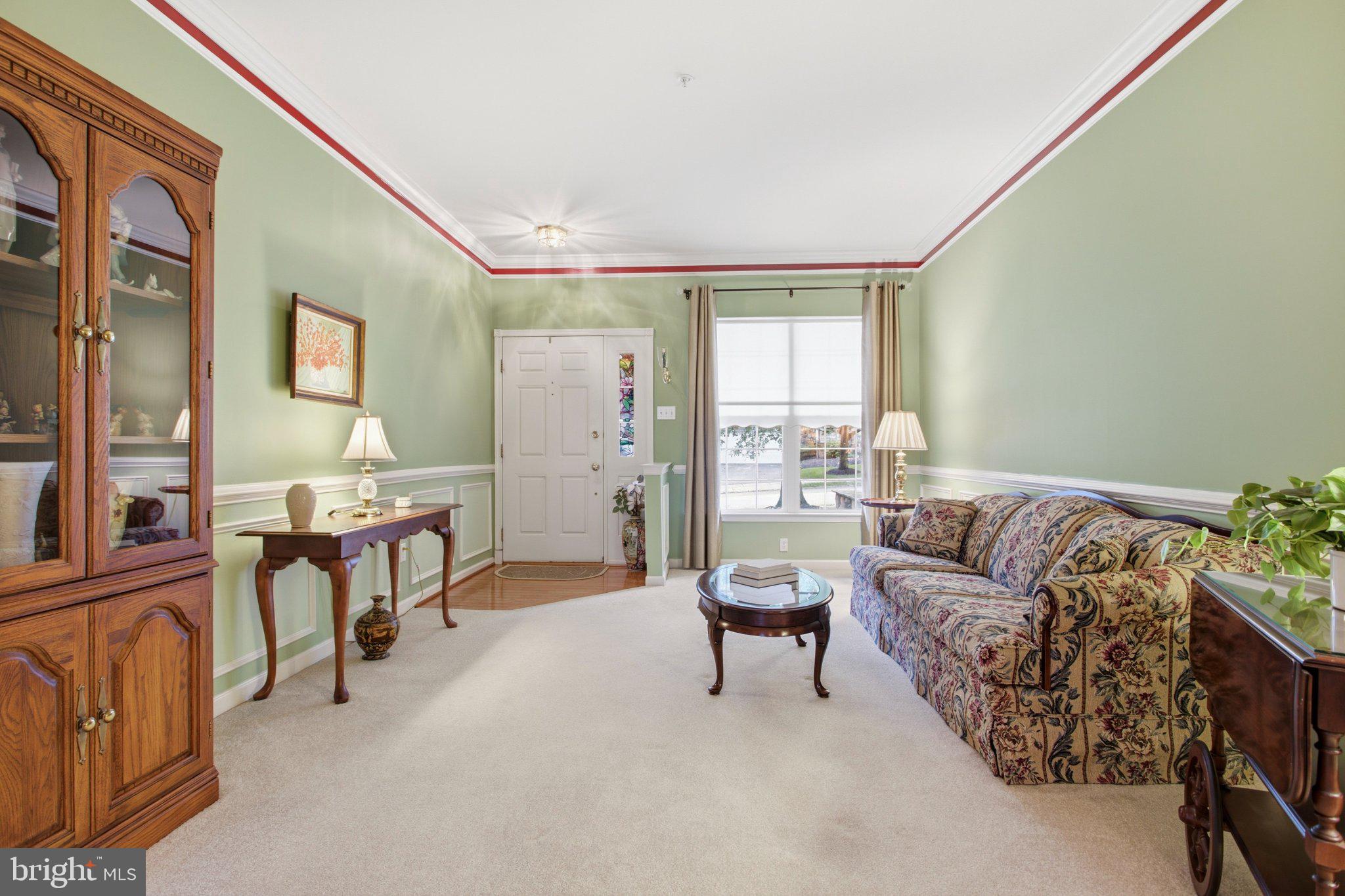 109 FRINGETREE DRIVE