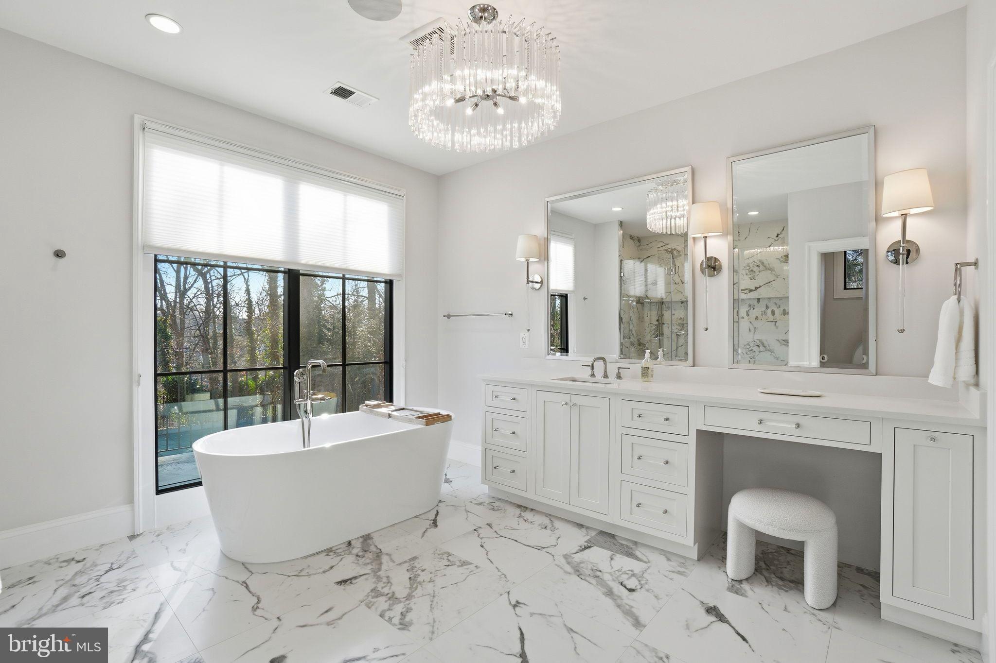 WOODMONT - Residential