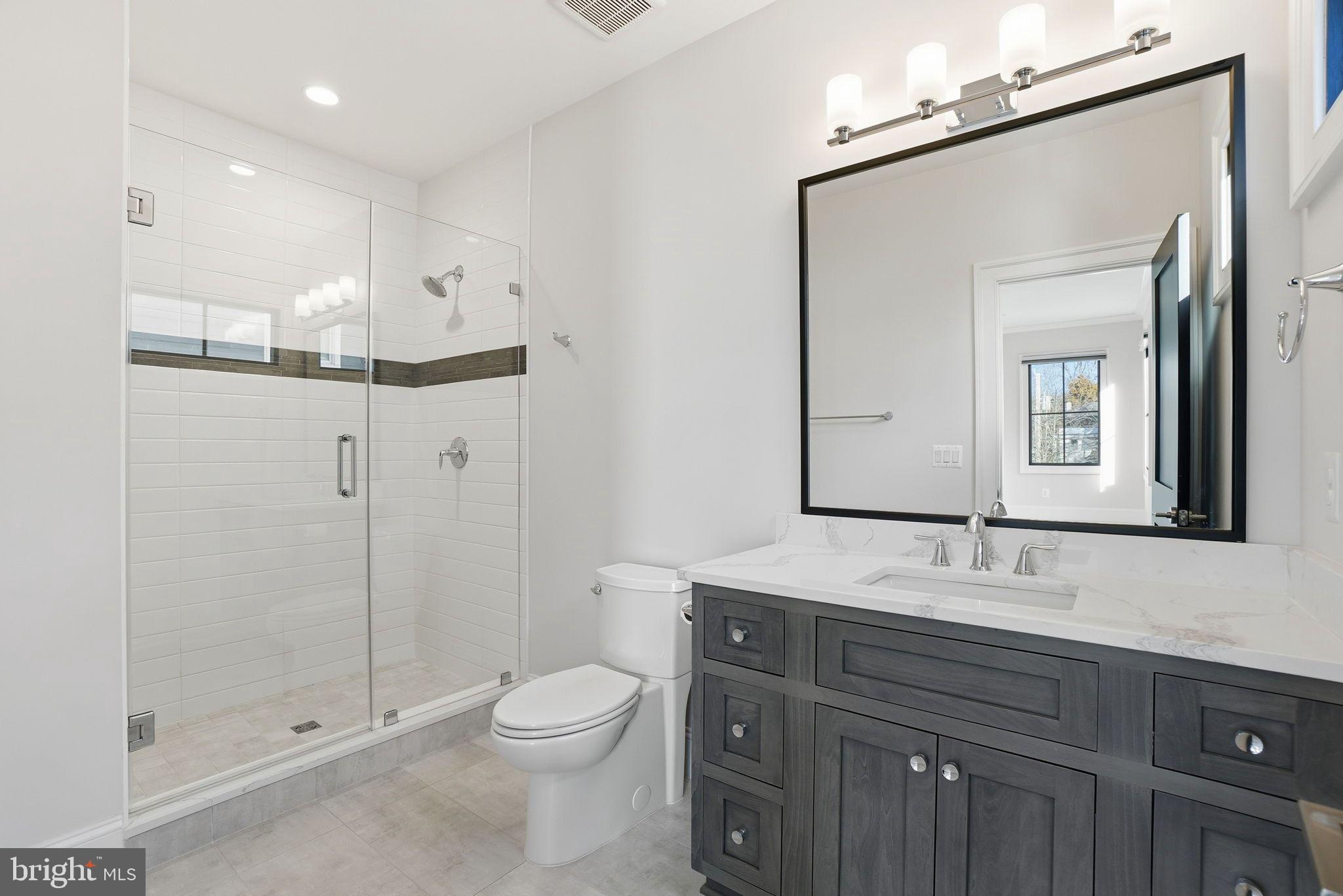 WOODMONT - Residential