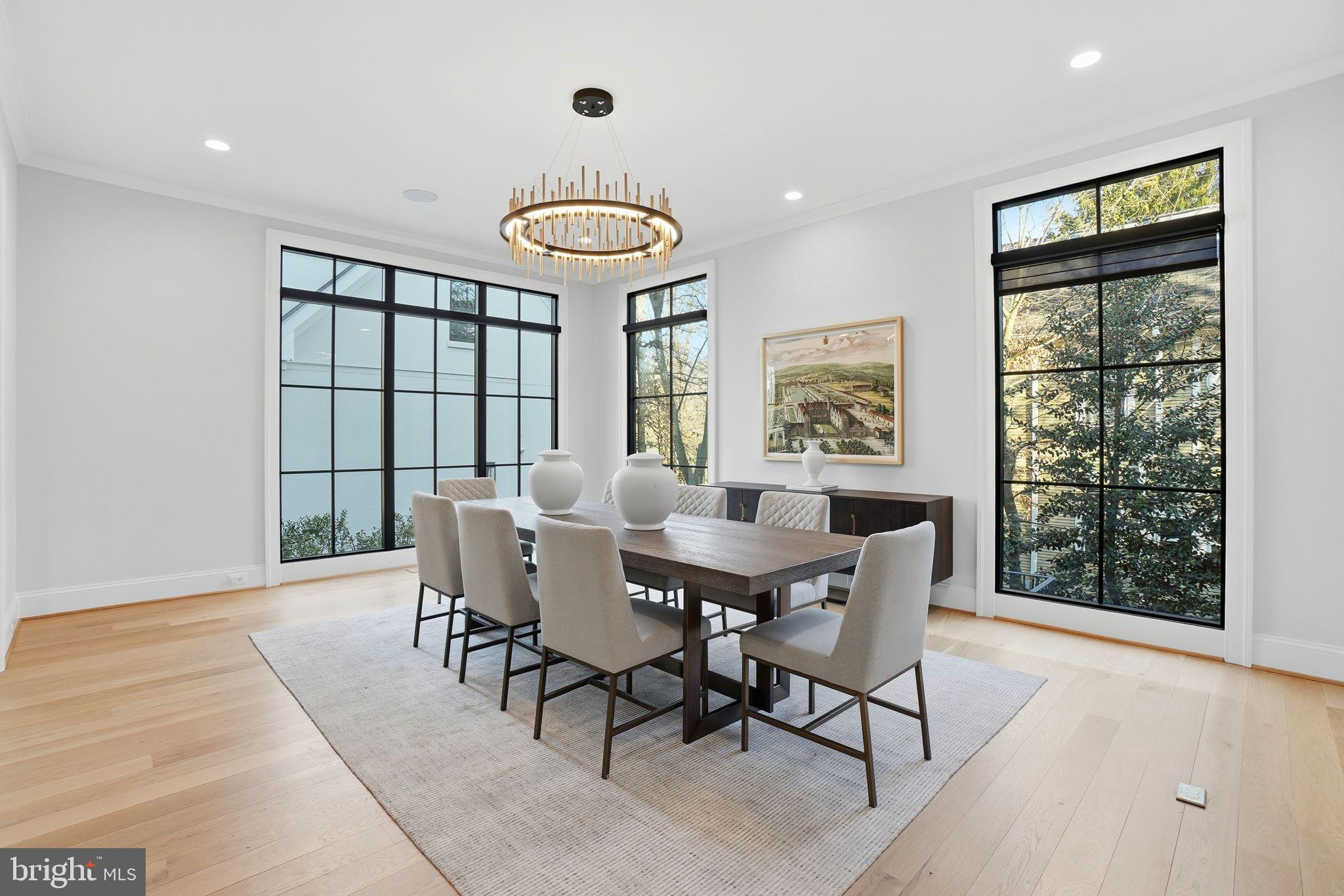 WOODMONT - Residential