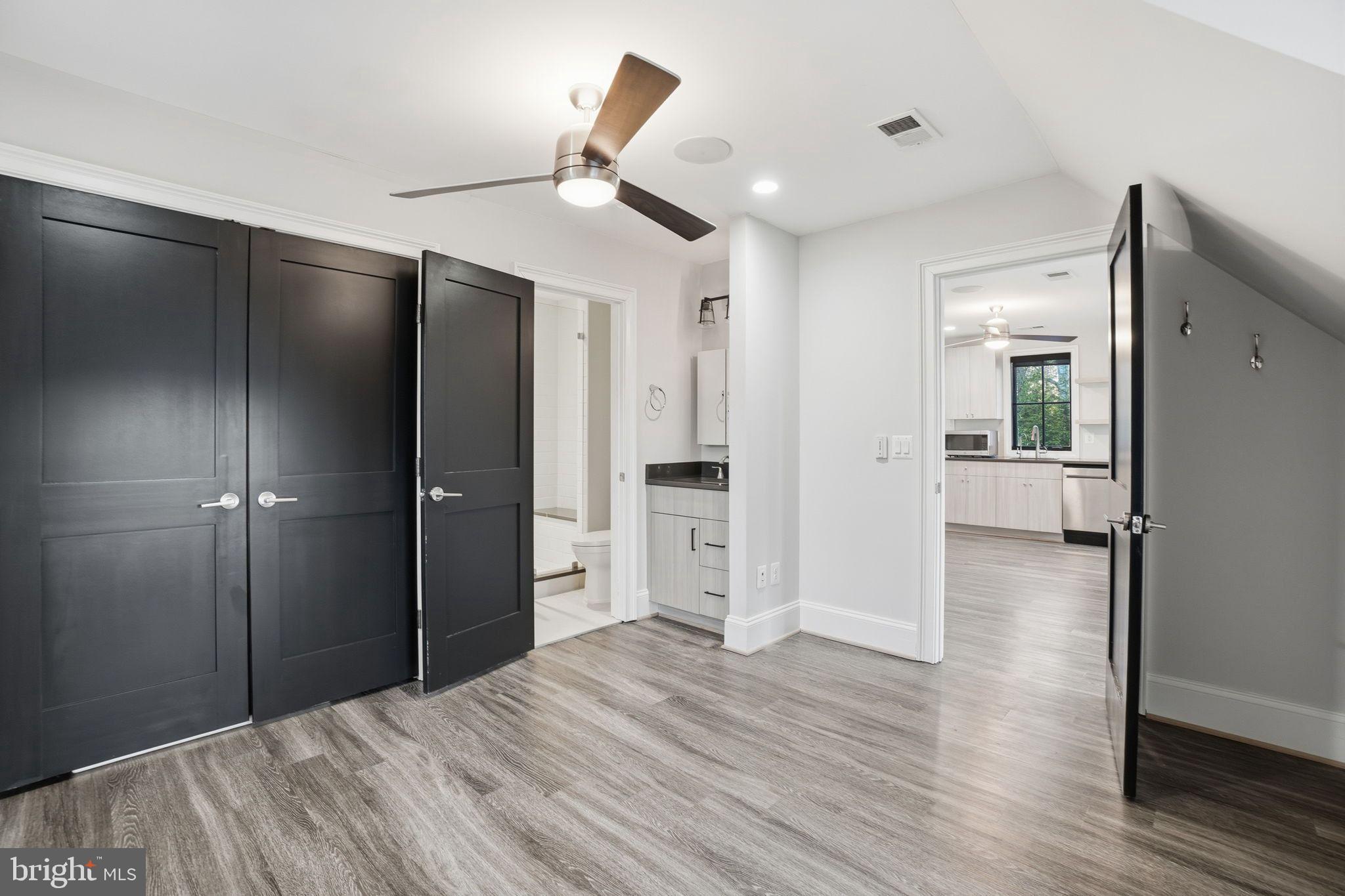 WOODMONT - Residential