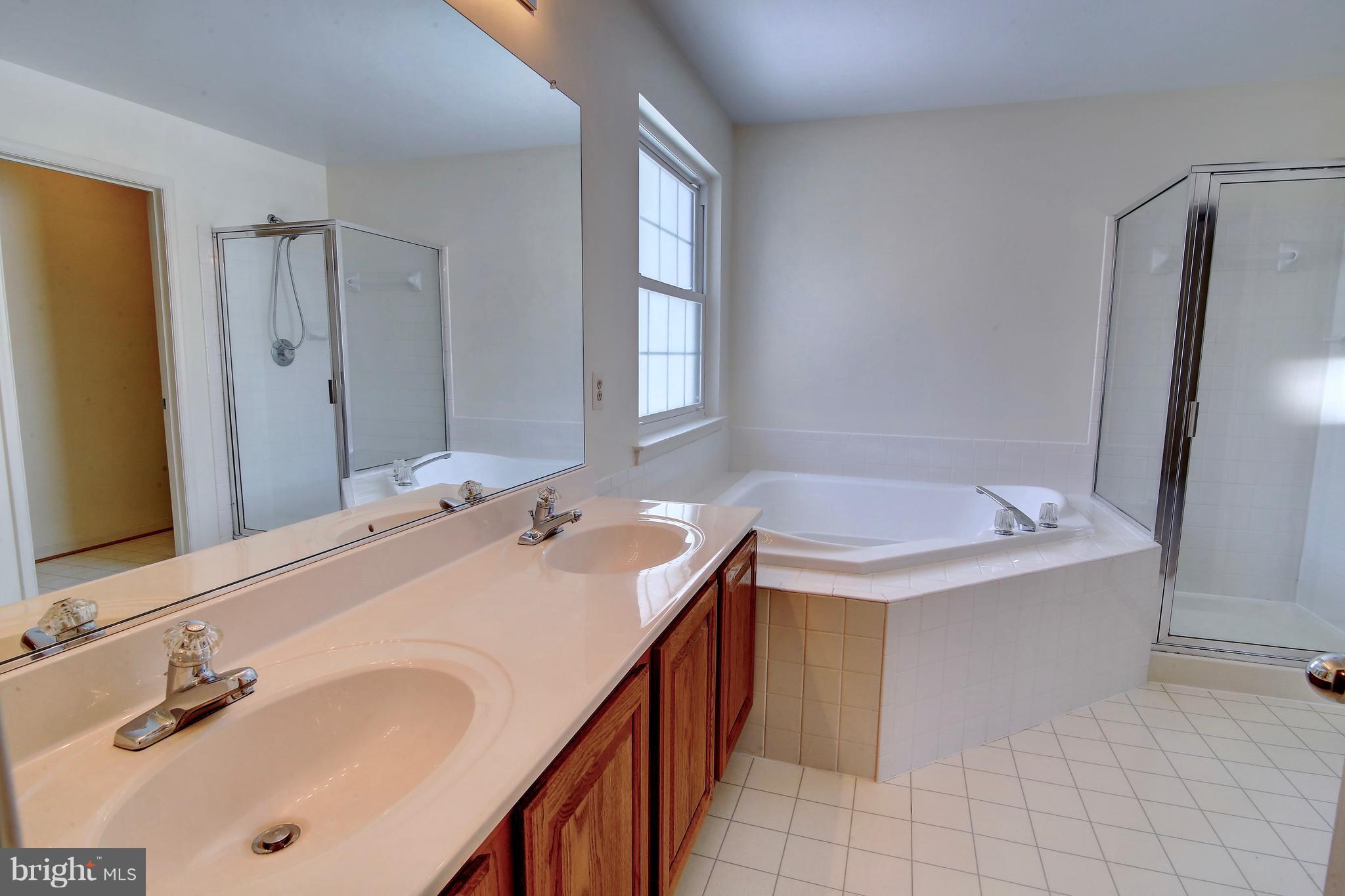 TAVISTOCK FARMS - Residential