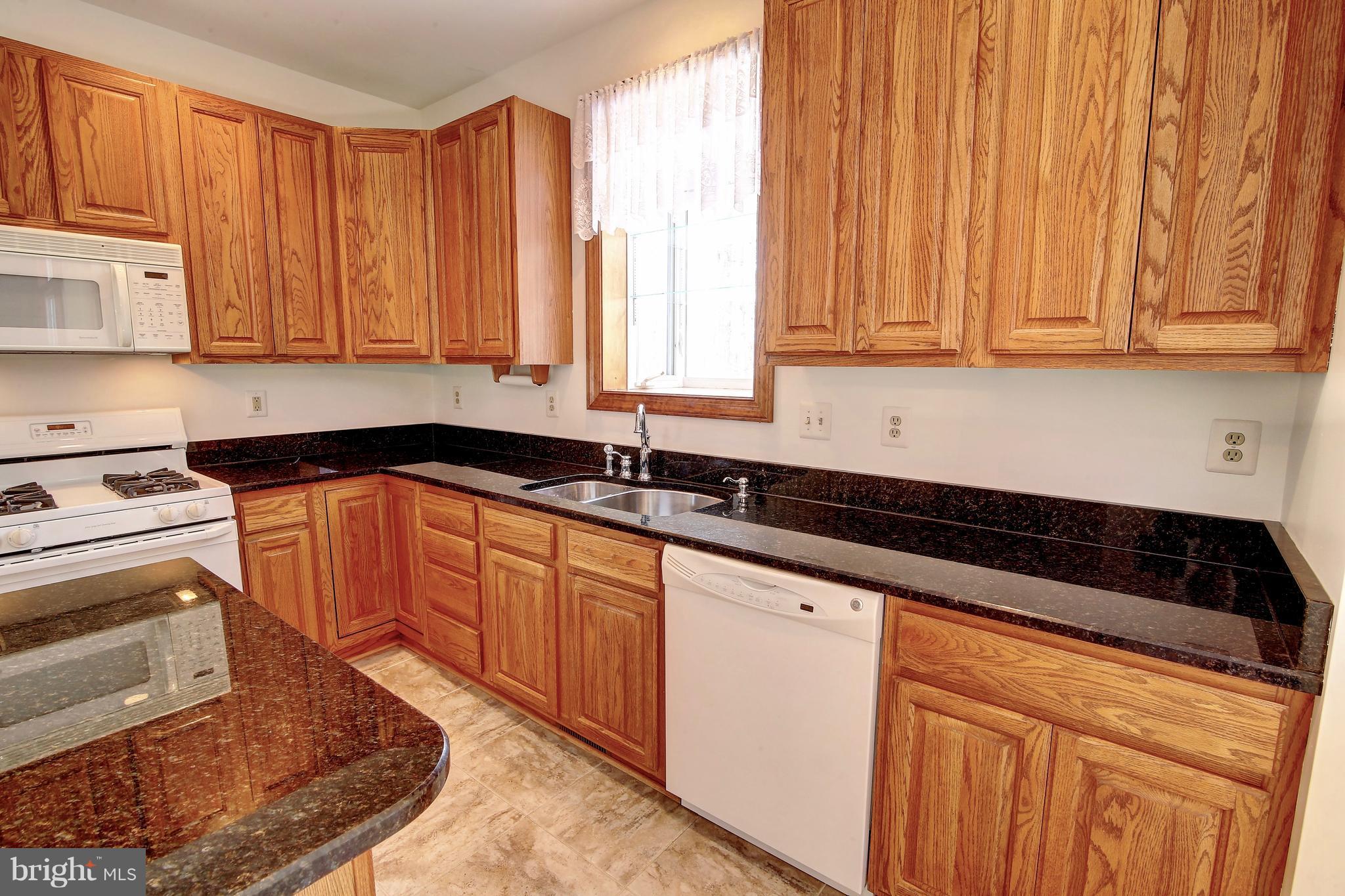 TAVISTOCK FARMS - Residential