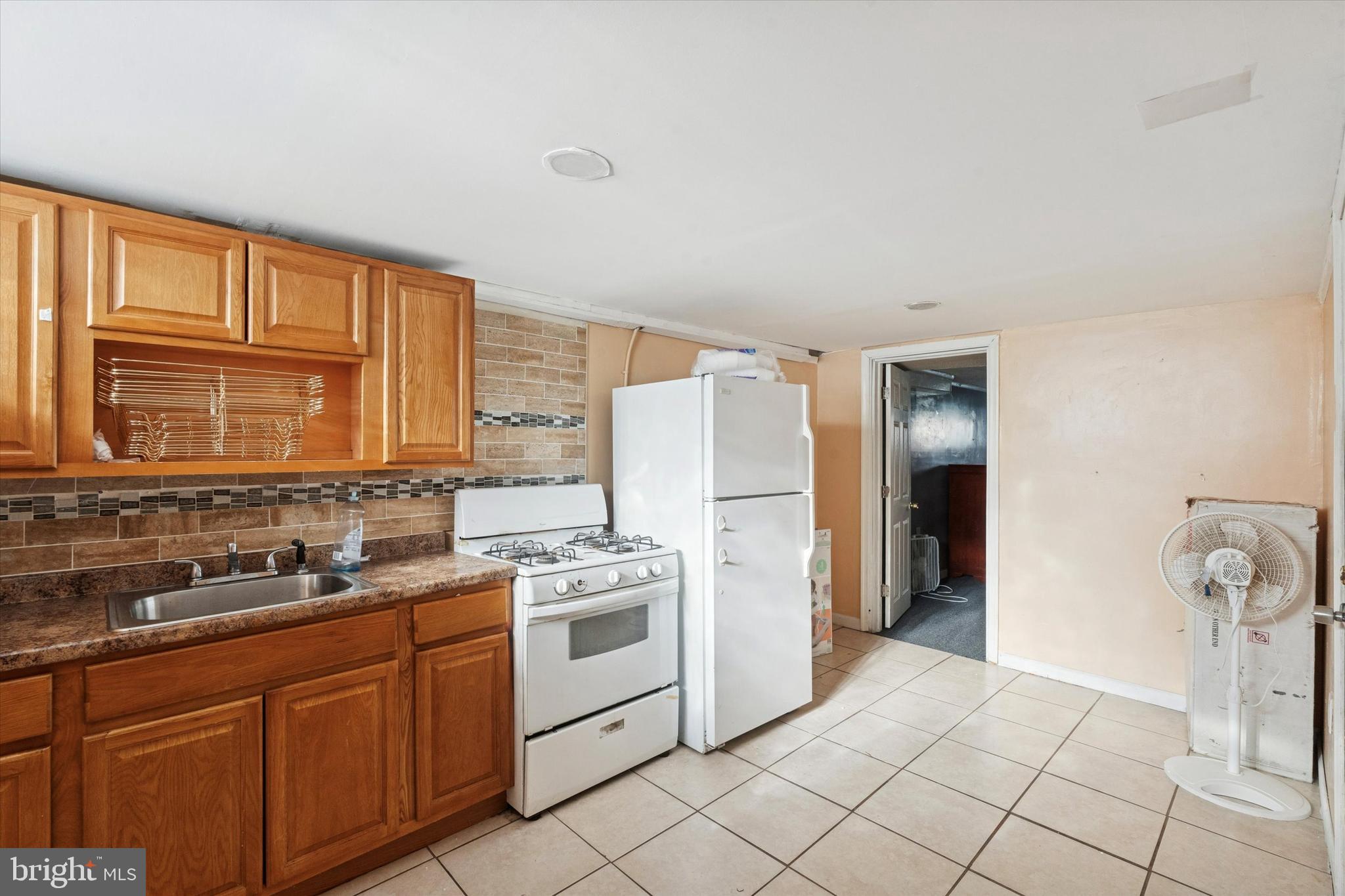 MELROSE PARK GARDENS - Residential