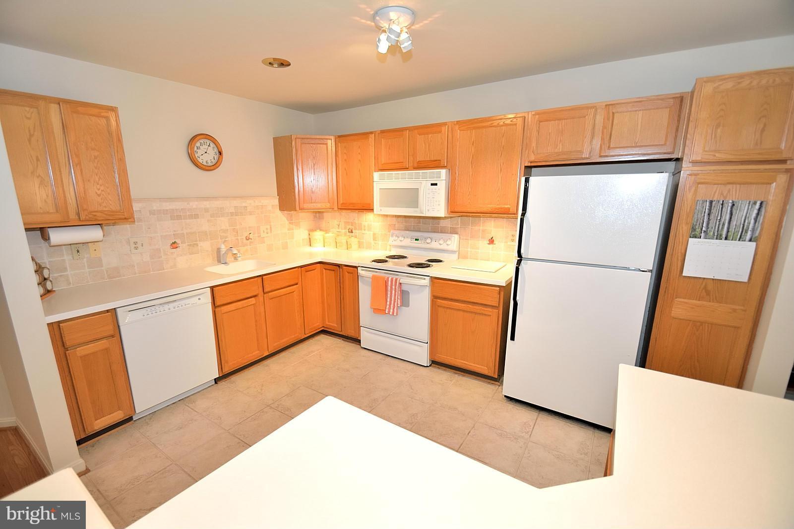 GREENS AT FAIR LAKES - Residential