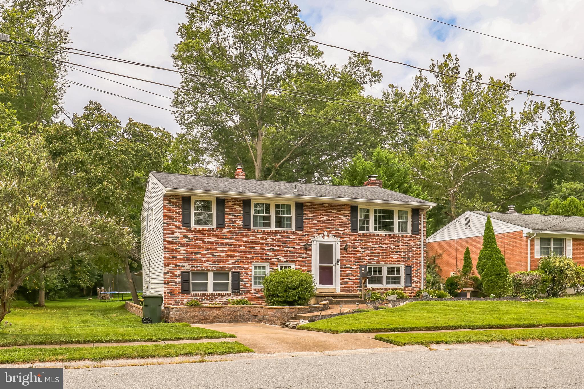 944 RAHWAY DRIVE