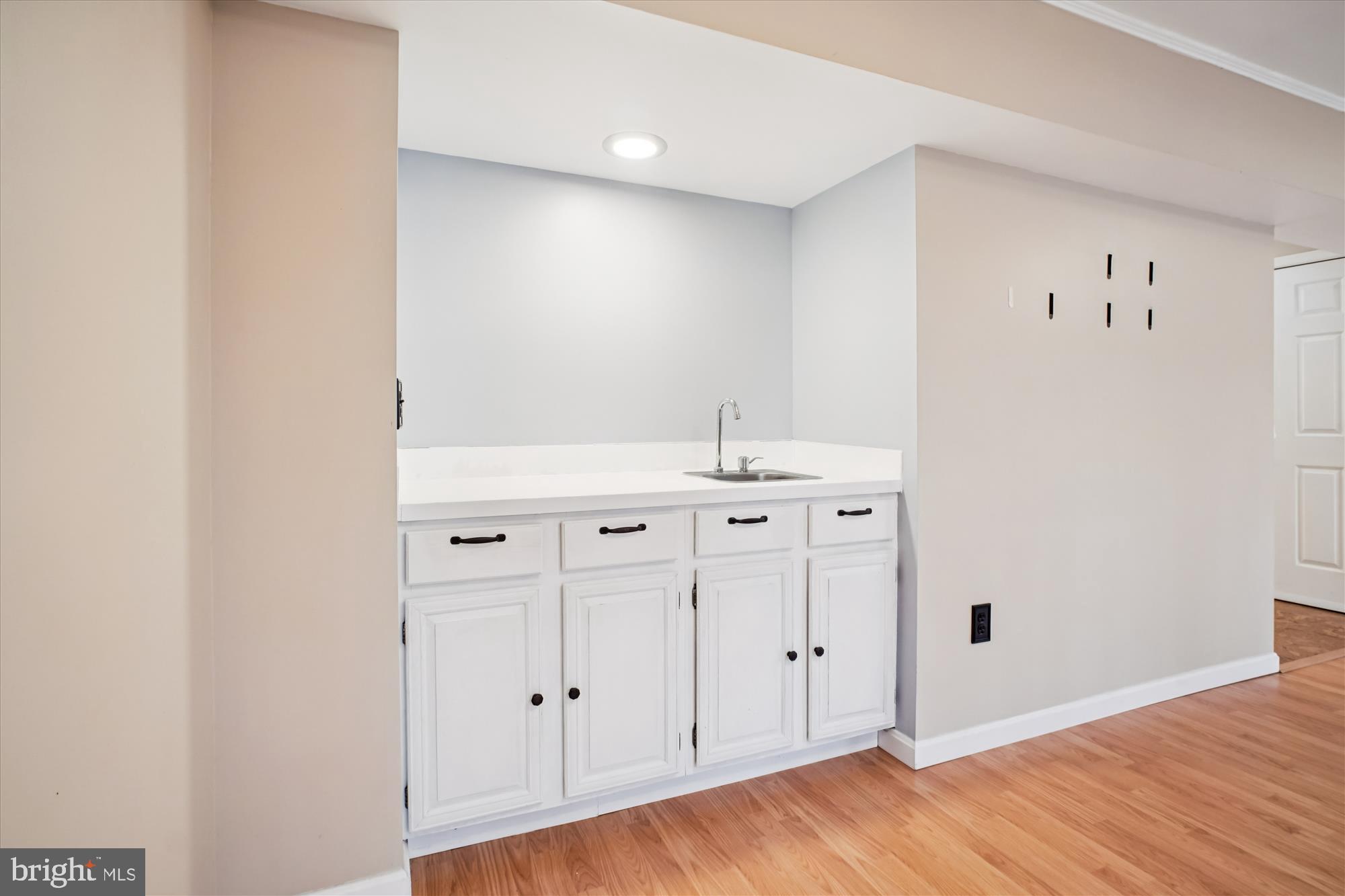 COUNTRY CREEK - Residential