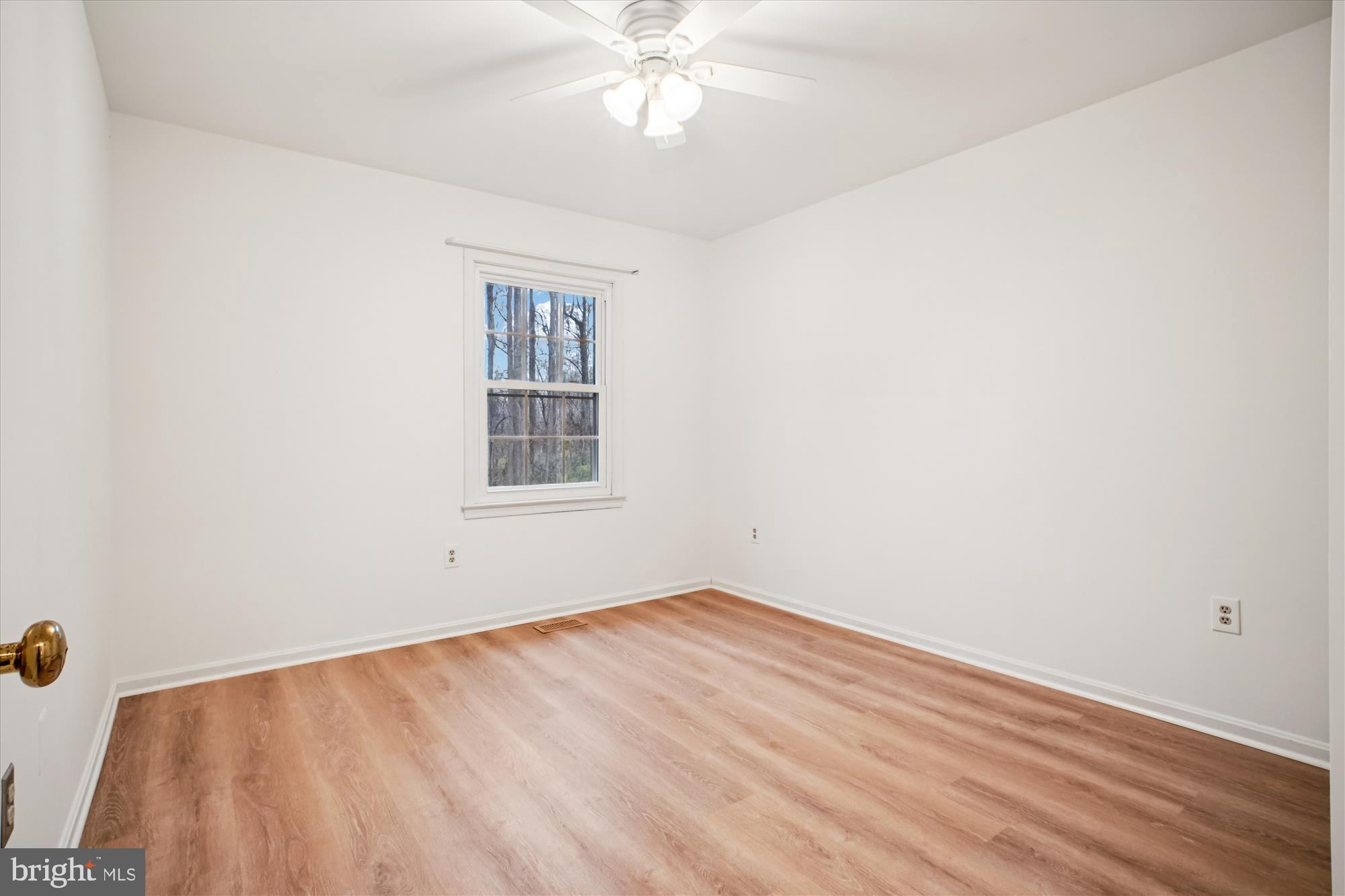 COUNTRY CREEK - Residential