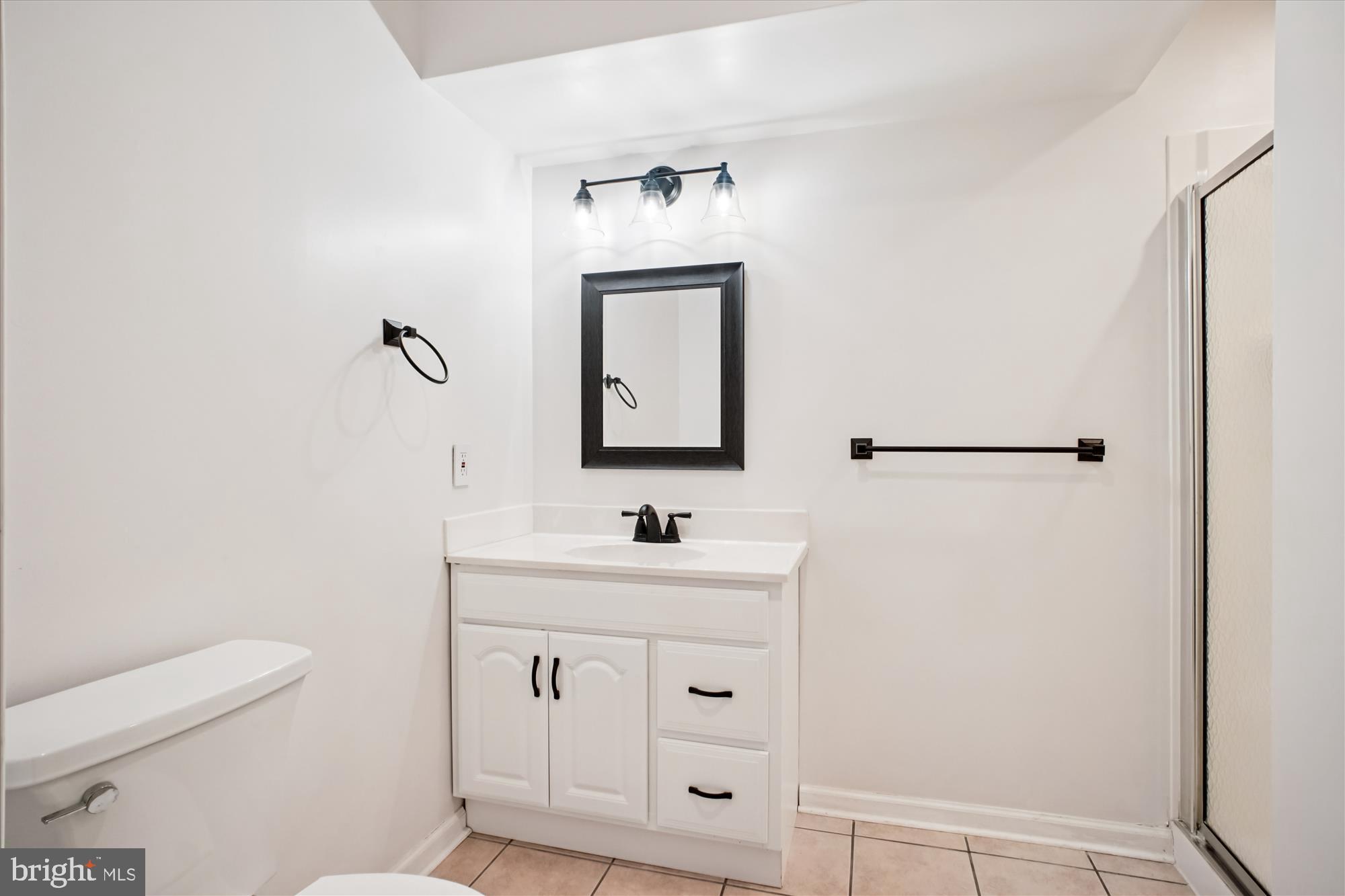 COUNTRY CREEK - Residential