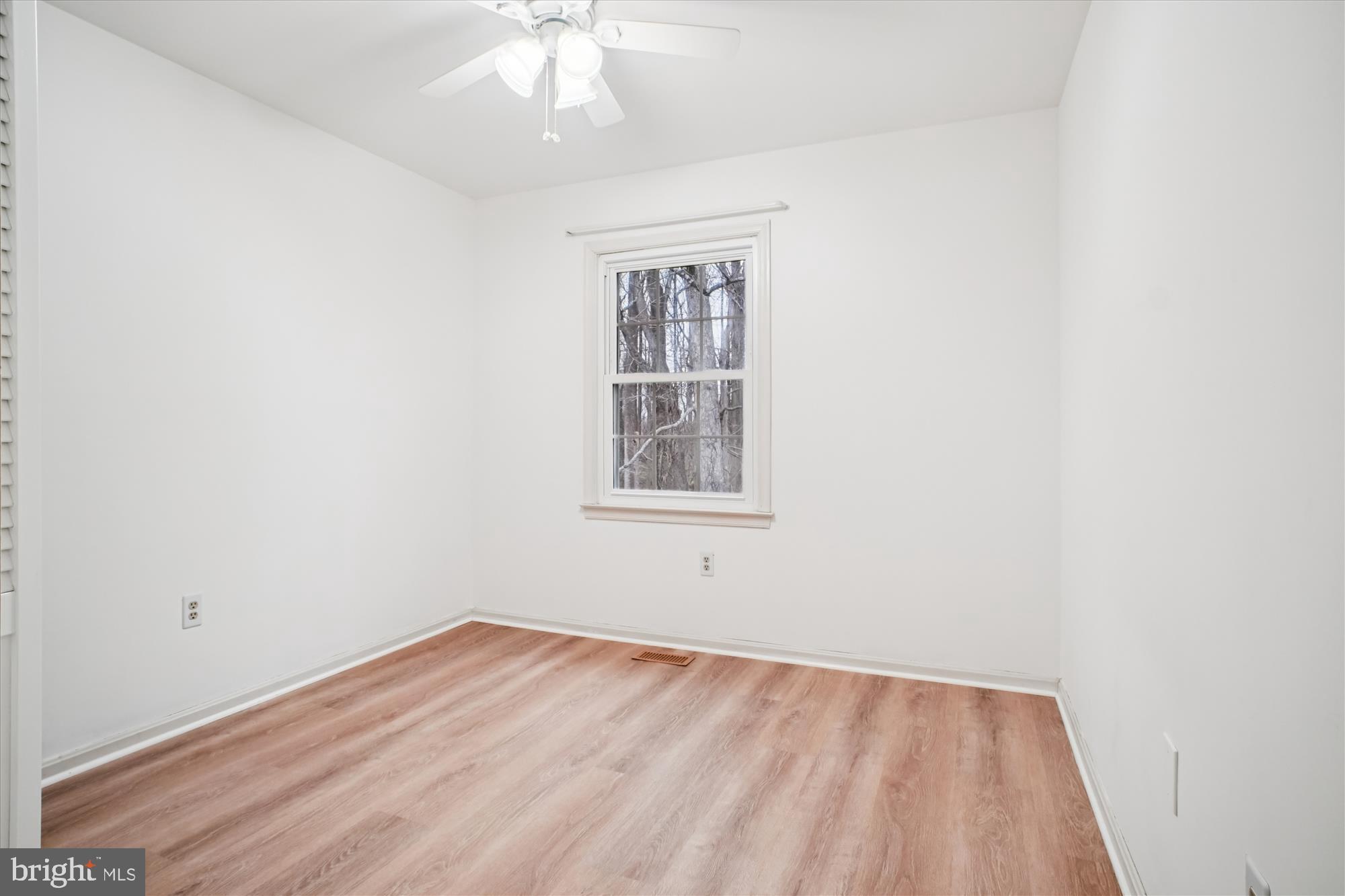 COUNTRY CREEK - Residential